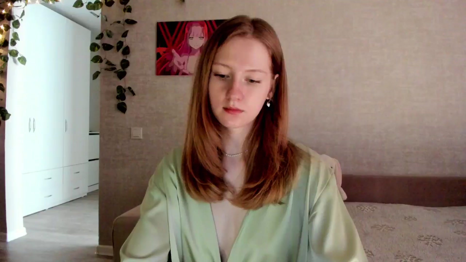 Gallery image thumbnail from girlyAlicey's myfreecams stream on, 06/20/2025, 04:06 image 15 of 20