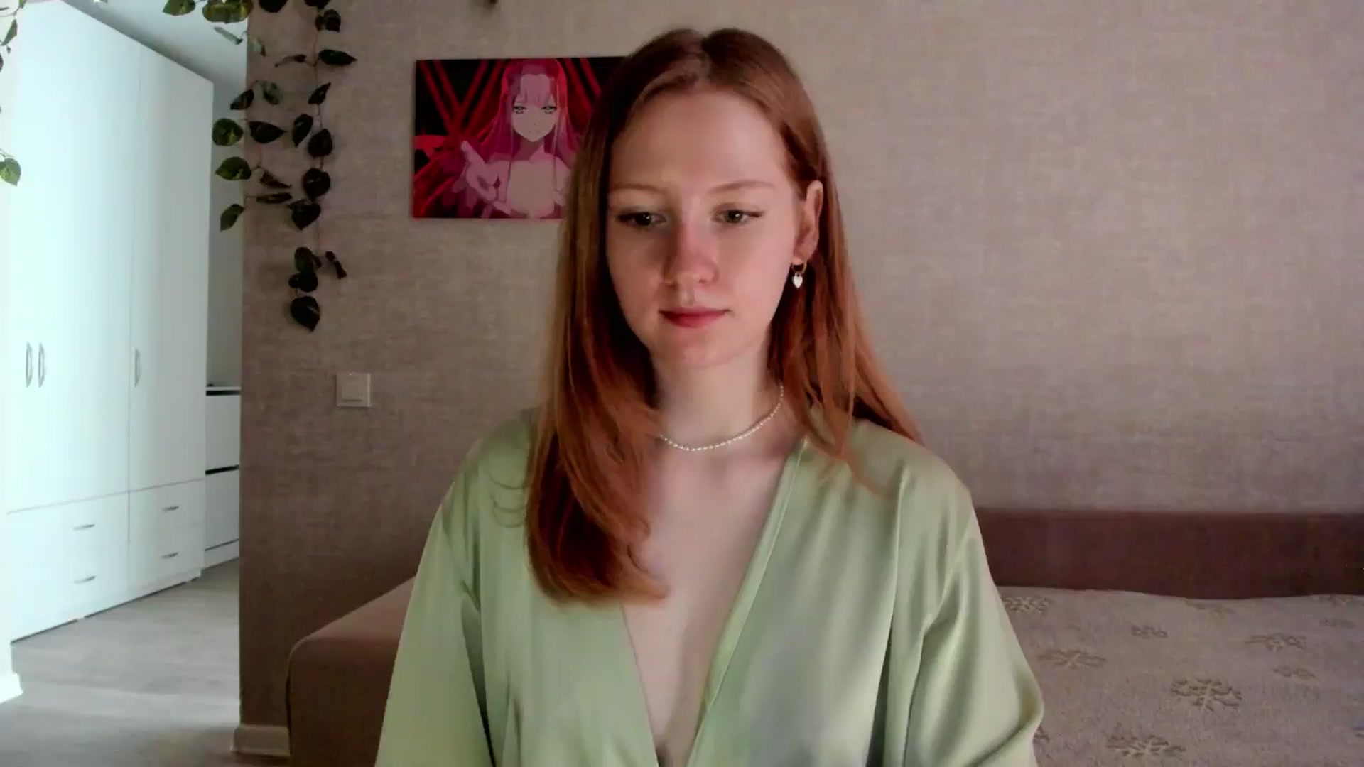 Gallery image thumbnail from girlyAlicey's myfreecams stream on, 06/20/2025, 04:06 image 13 of 20