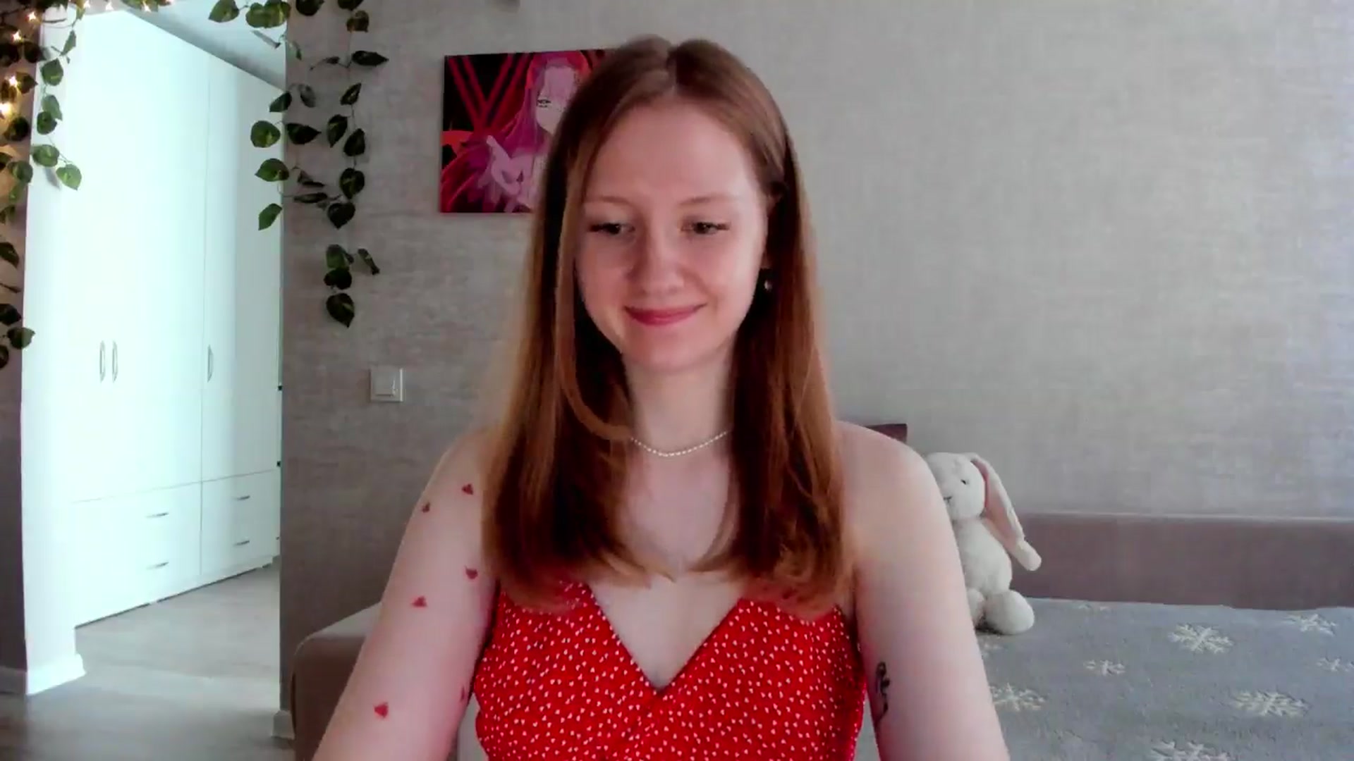 Gallery image thumbnail from girlyAlicey's myfreecams stream on, 06/22/2025, 03:54 image 13 of 20