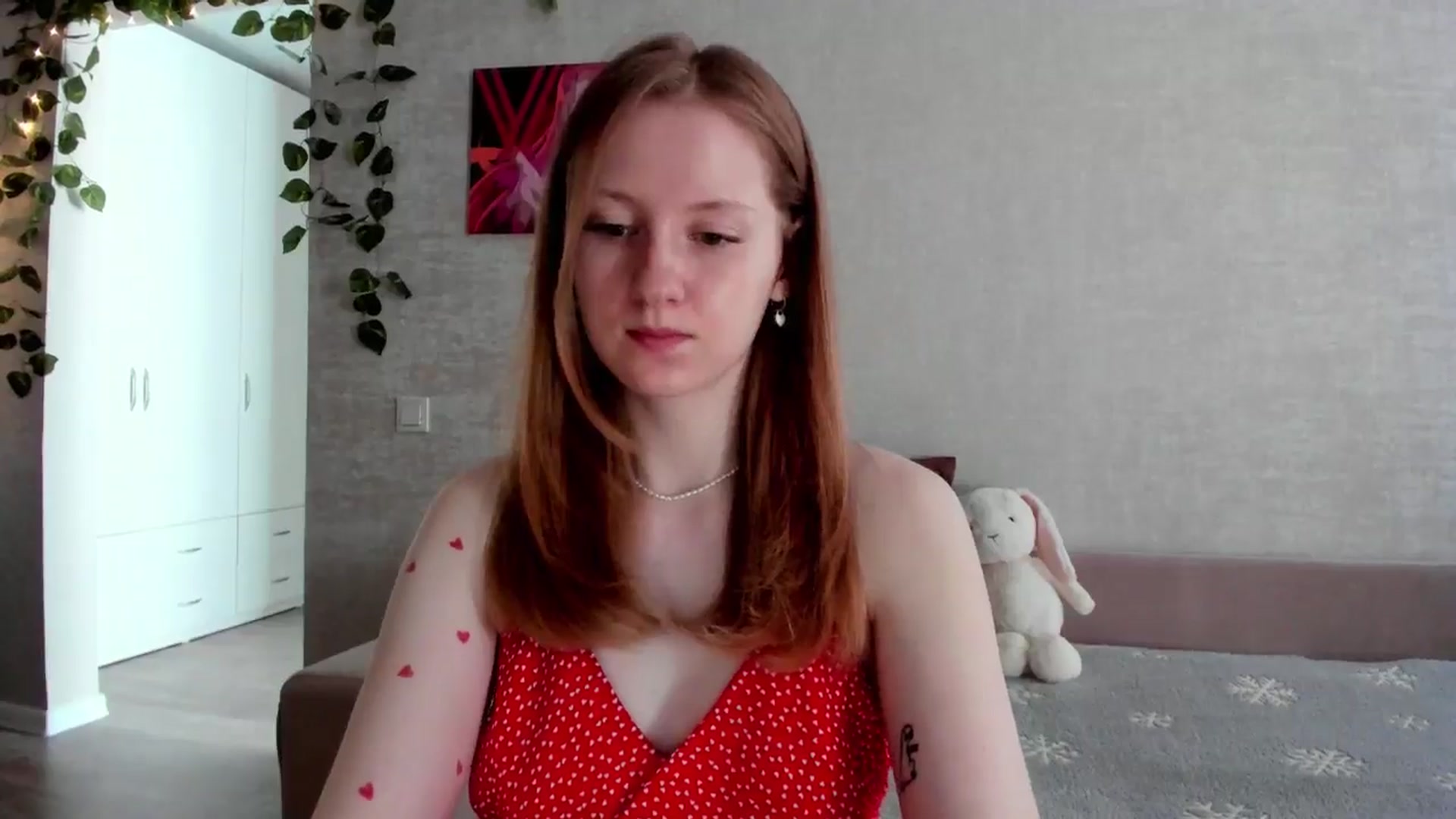 Gallery image thumbnail from girlyAlicey's myfreecams stream on, 06/22/2025, 03:54 image 3 of 20