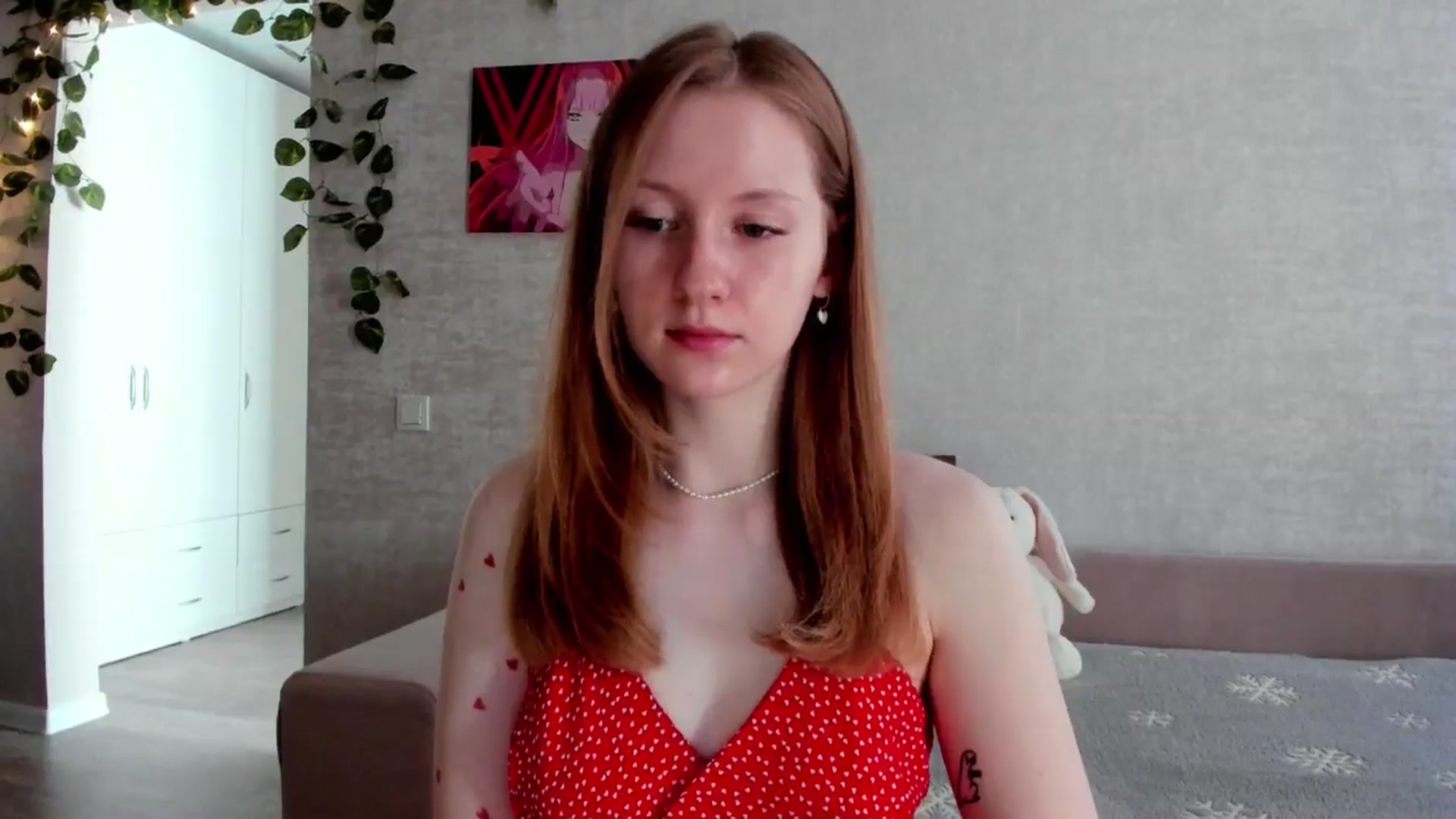 Gallery image thumbnail from girlyAlicey's myfreecams stream on, 06/22/2025, 03:54 image 2 of 20