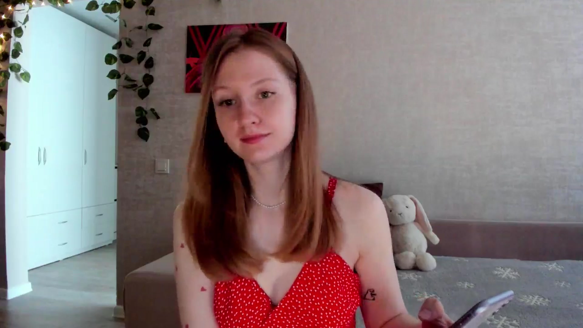 Gallery image thumbnail from girlyAlicey's myfreecams stream on, 06/22/2025, 04:11 image 5 of 20