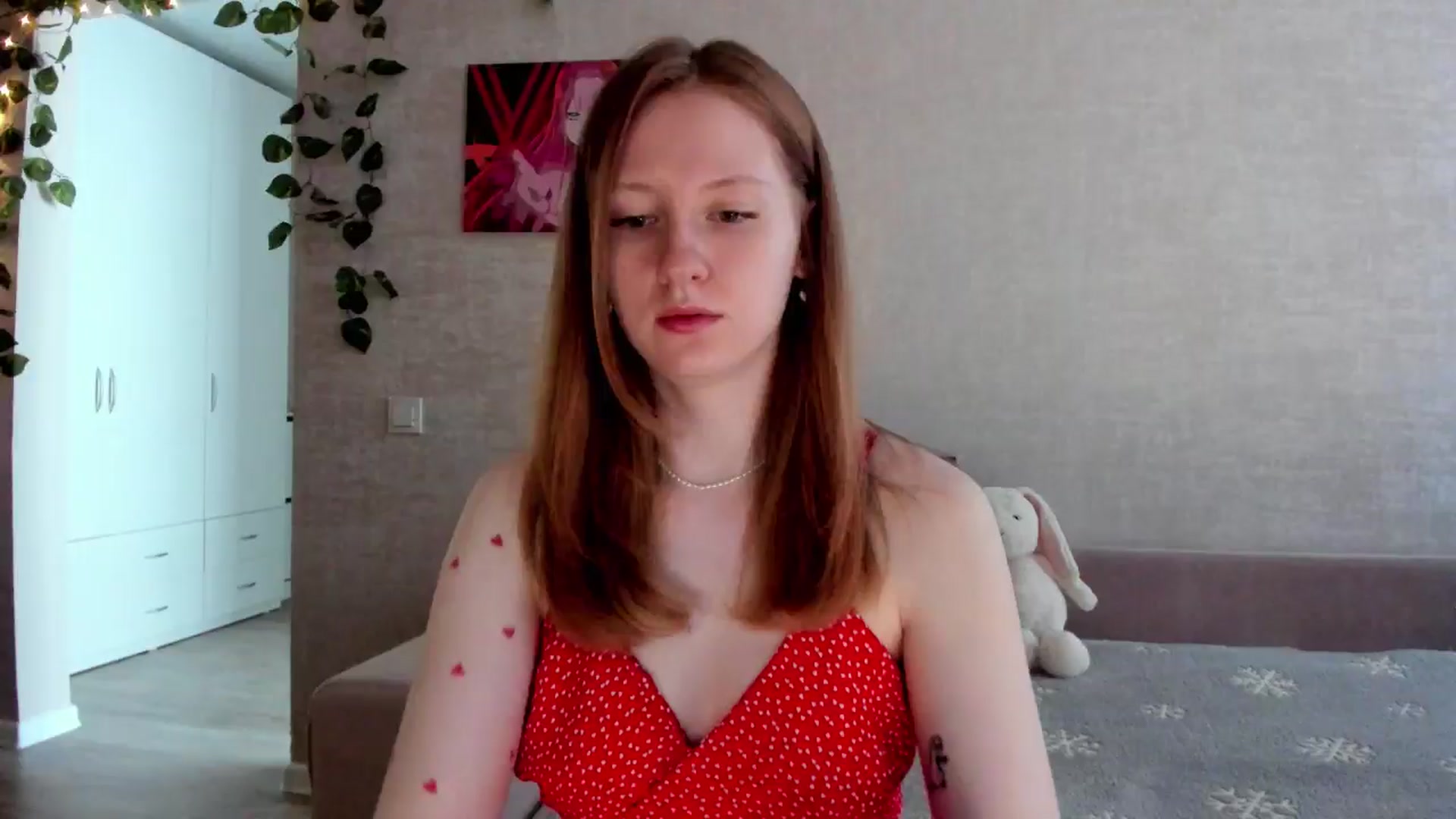 Gallery image thumbnail from girlyAlicey's myfreecams stream on, 06/22/2025, 04:11 image 1 of 20