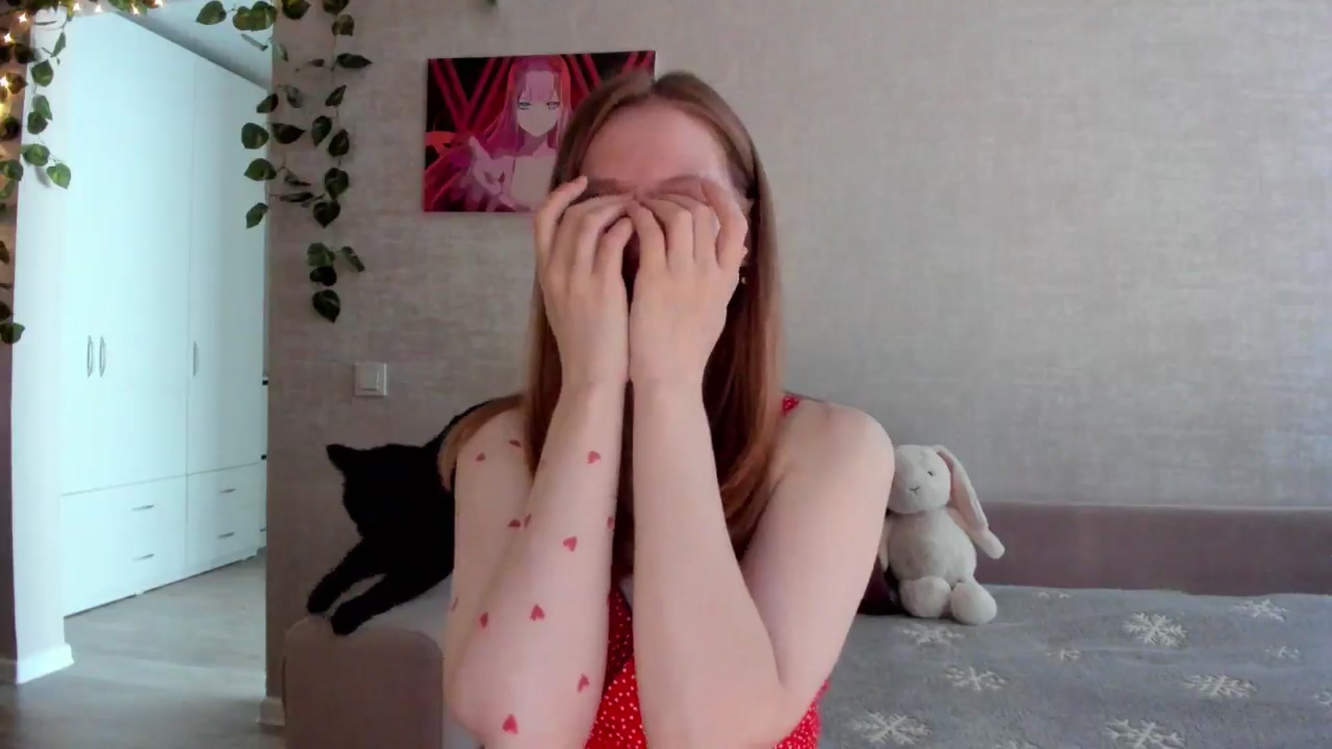 Gallery image thumbnail from girlyAlicey's myfreecams stream on, 06/22/2025, 04:11 image 12 of 20