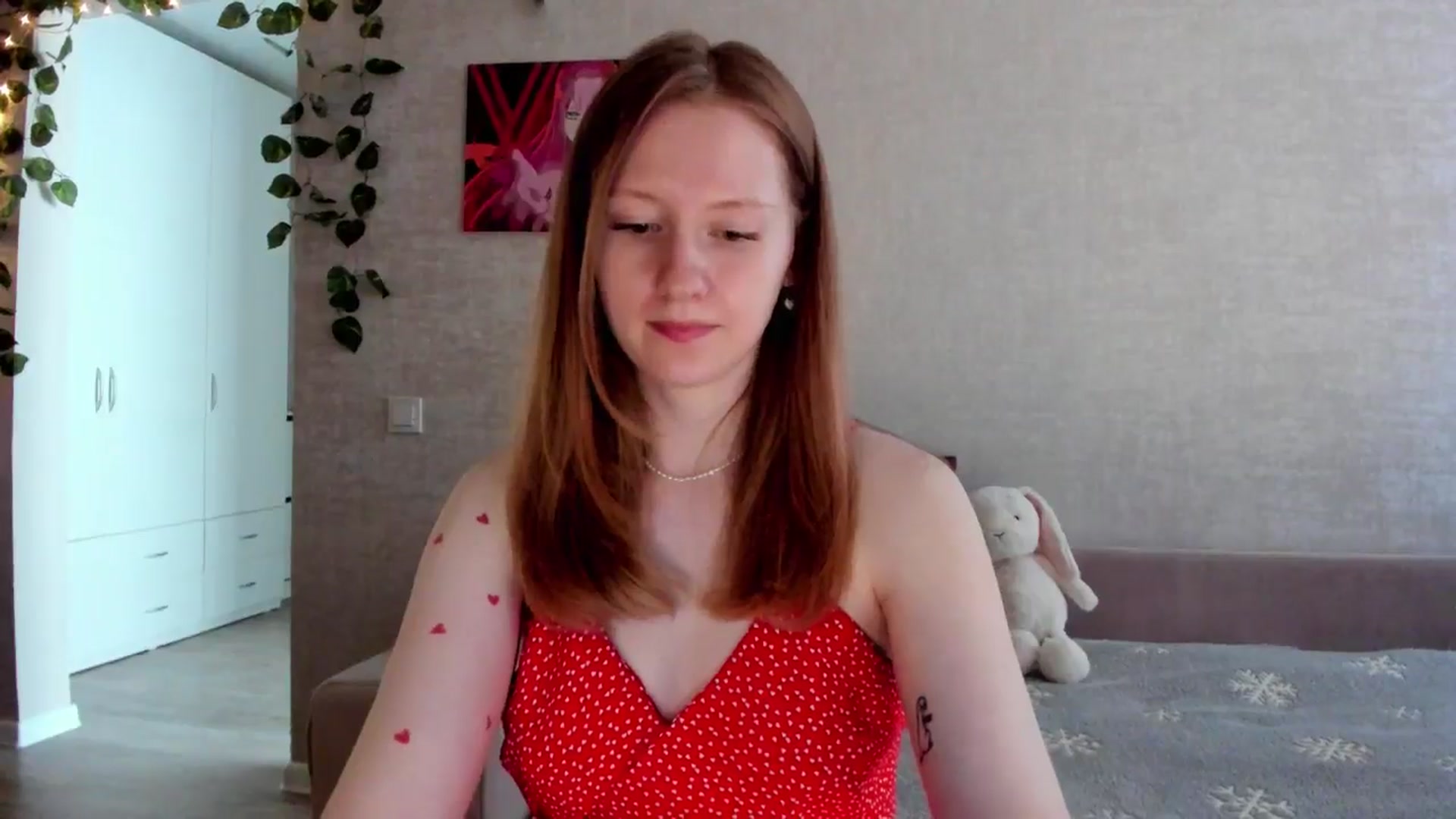 Gallery image thumbnail from girlyAlicey's myfreecams stream on, 06/22/2025, 04:11 image 13 of 20