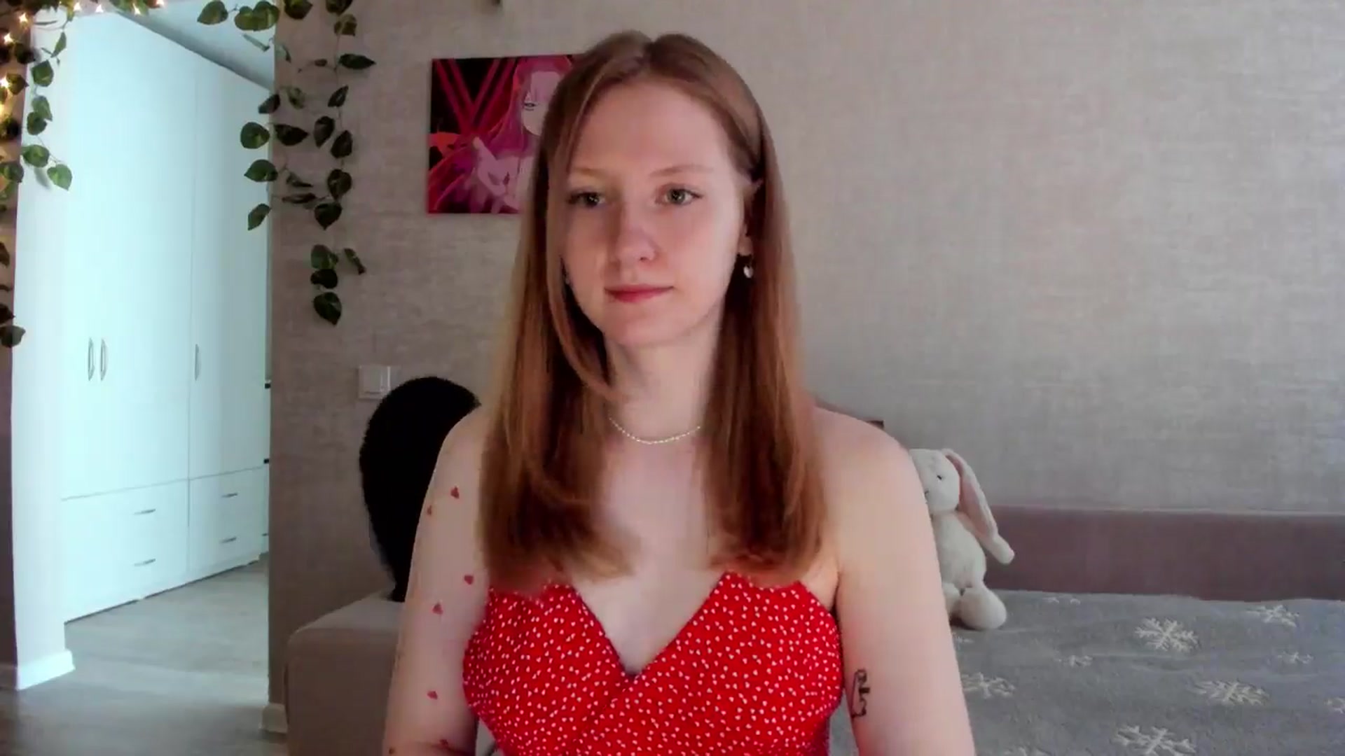 Gallery image thumbnail from girlyAlicey's myfreecams stream on, 06/22/2025, 04:11 image 15 of 20
