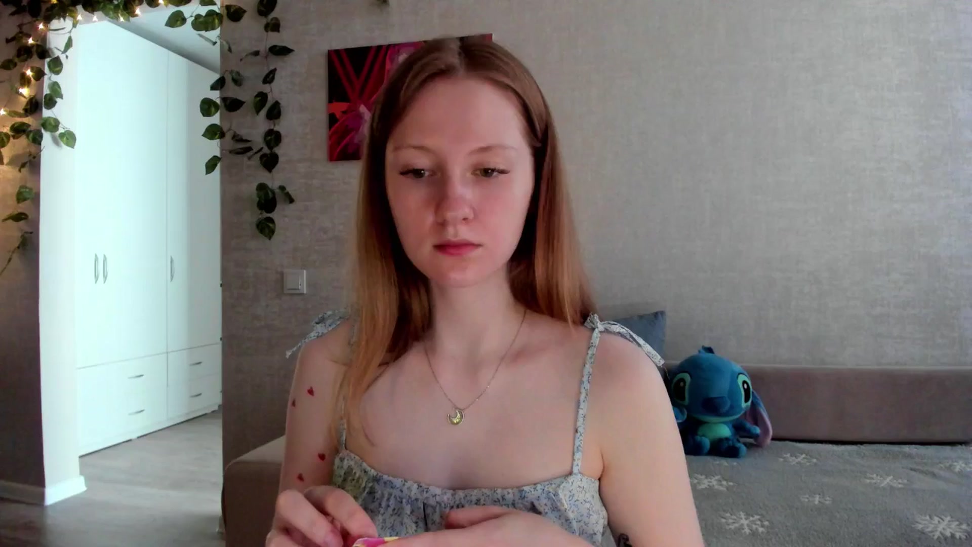 Gallery image thumbnail from girlyAlicey's myfreecams stream on, 06/28/2025, 04:04 image 13 of 20