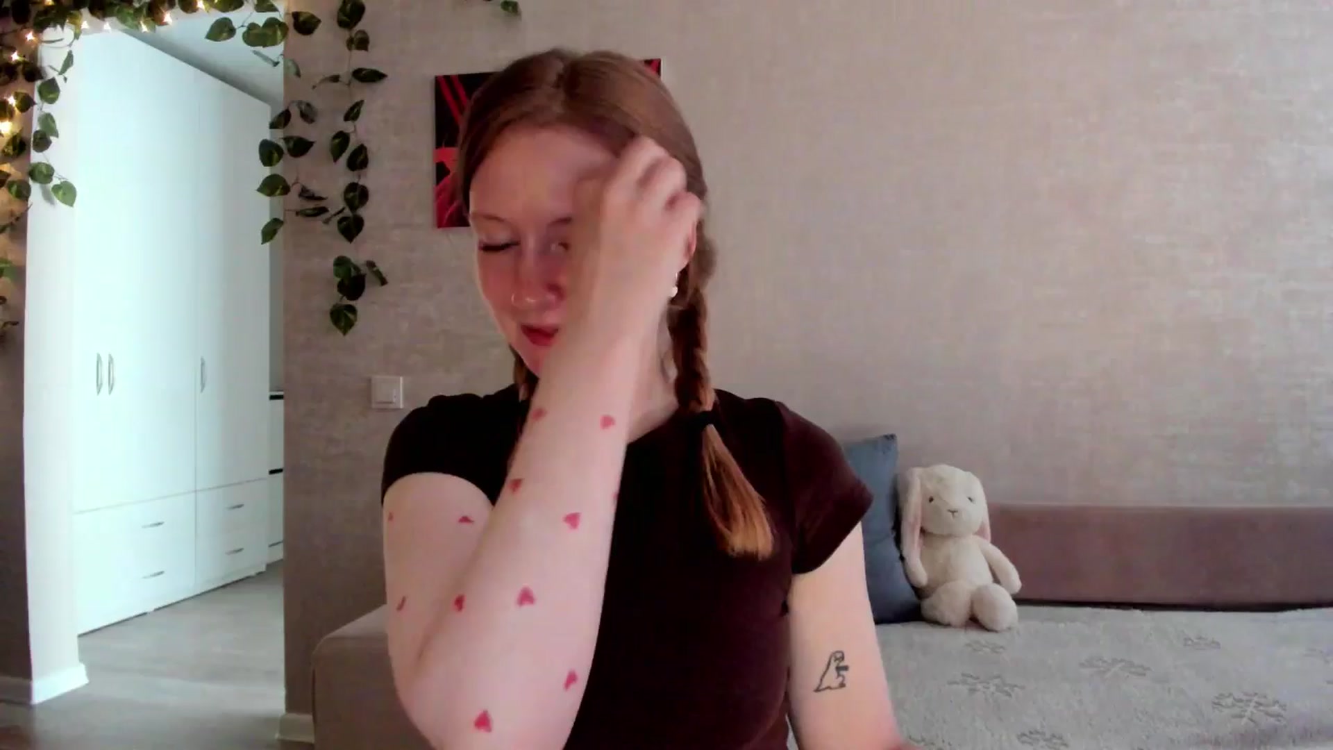 Gallery image thumbnail from girlyAlicey's myfreecams stream on, 06/29/2025, 04:34 image 5 of 20