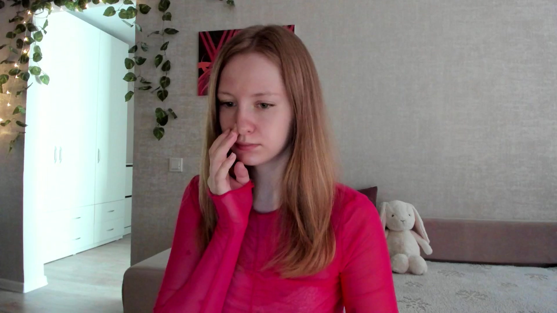 Gallery image thumbnail from girlyAlicey's myfreecams stream on, 06/30/2025, 03:42 image 4 of 20