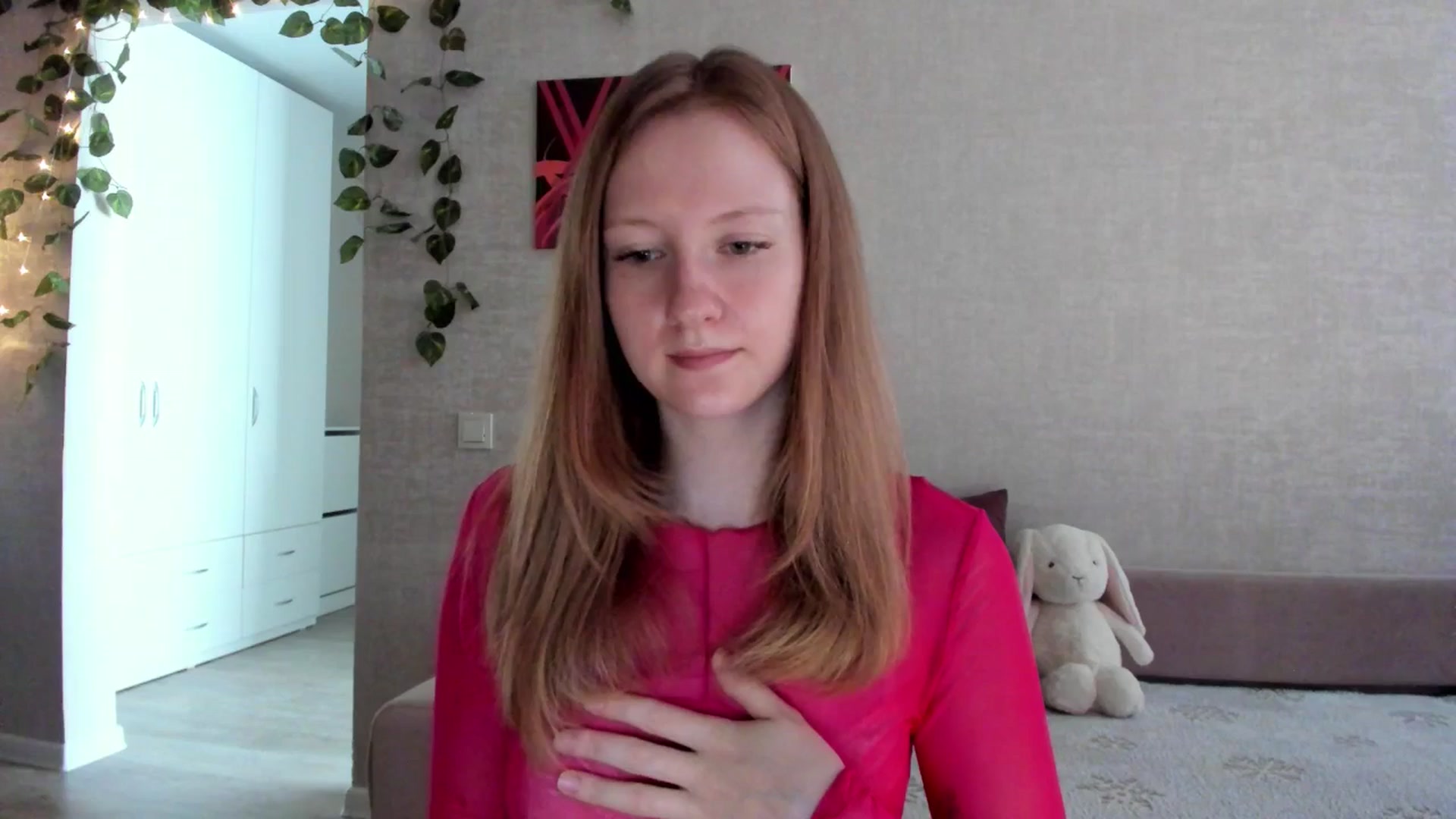 Gallery image thumbnail from girlyAlicey's myfreecams stream on, 06/30/2025, 03:42 image 19 of 20