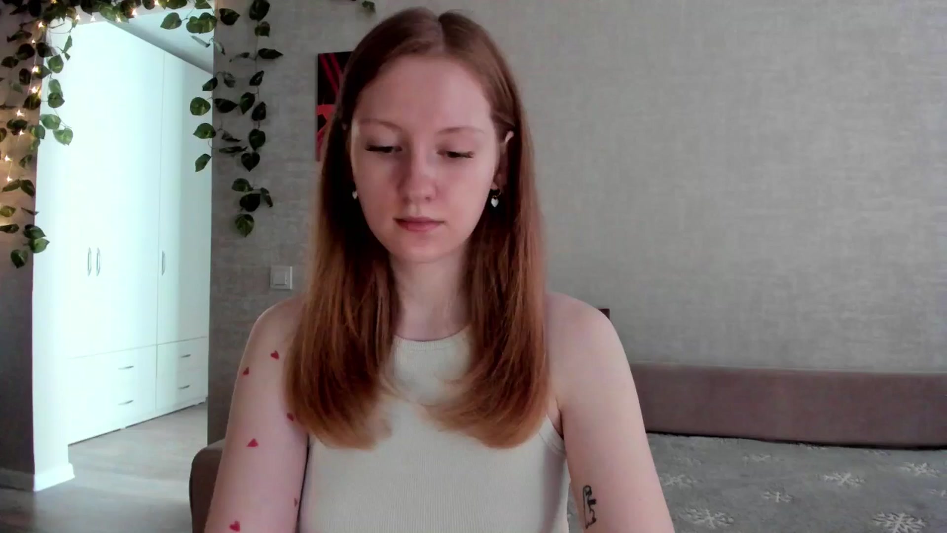 Gallery image thumbnail from girlyAlicey's myfreecams stream on, 07/04/2025, 03:35 image 5 of 20