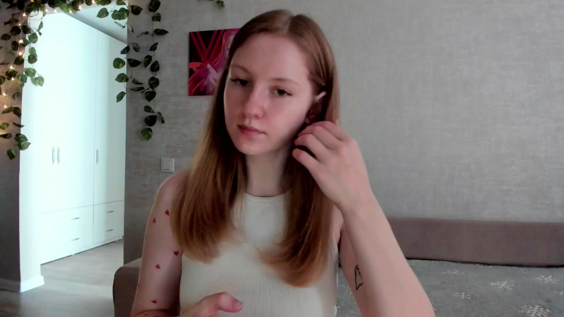 Gallery image thumbnail from girlyAlicey's myfreecams stream on, 07/04/2025, 03:35 image 2 of 20