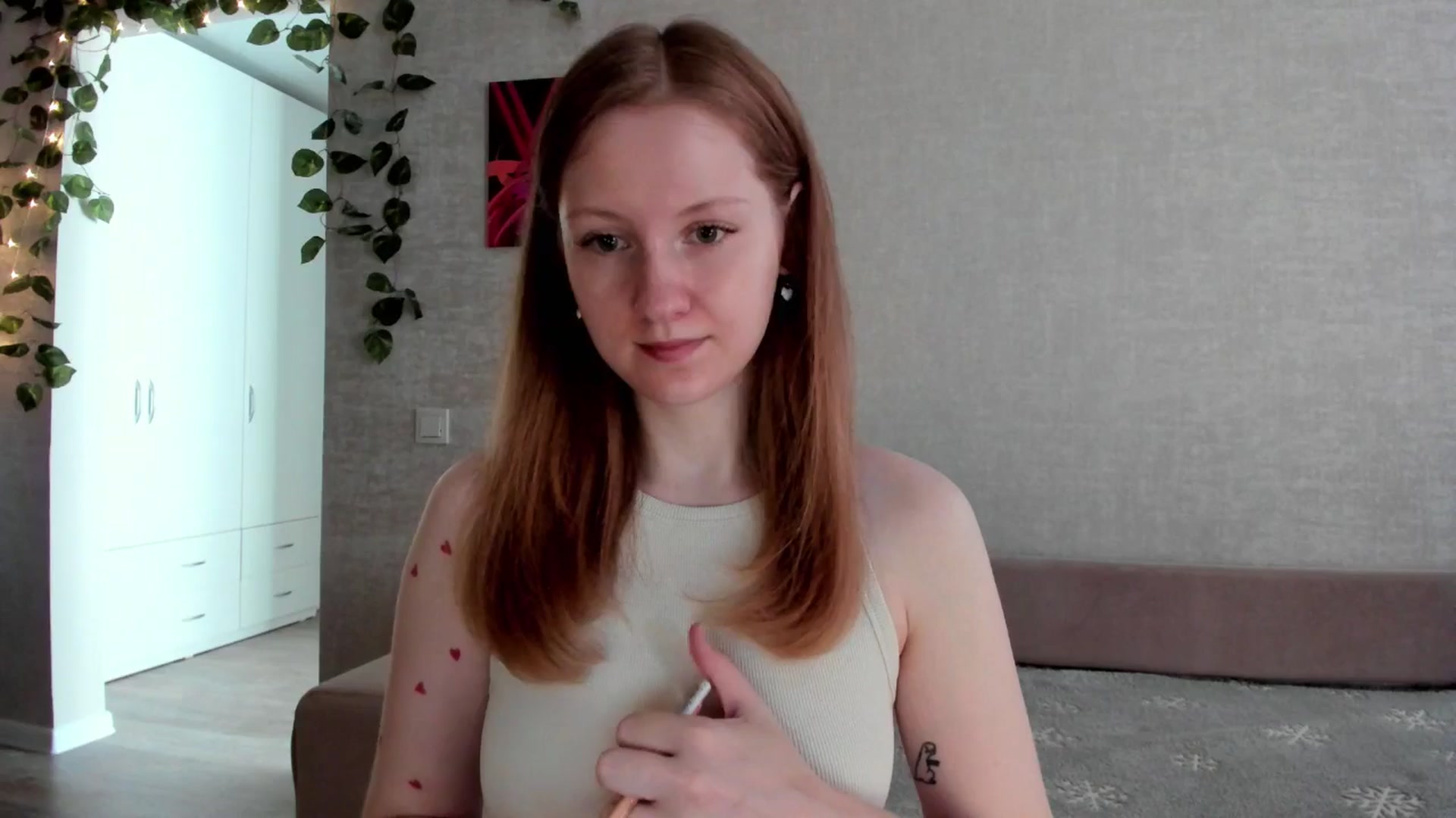 Gallery image thumbnail from girlyAlicey's myfreecams stream on, 07/04/2025, 03:35 image 3 of 20
