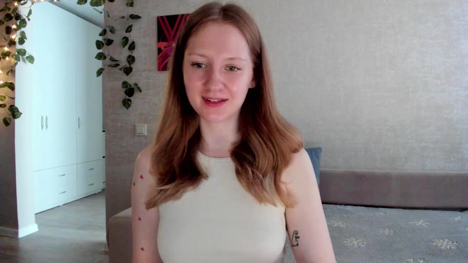 Gallery image thumbnail from girlyAlicey's myfreecams stream on, 07/07/2025, 03:37 image 17 of 20
