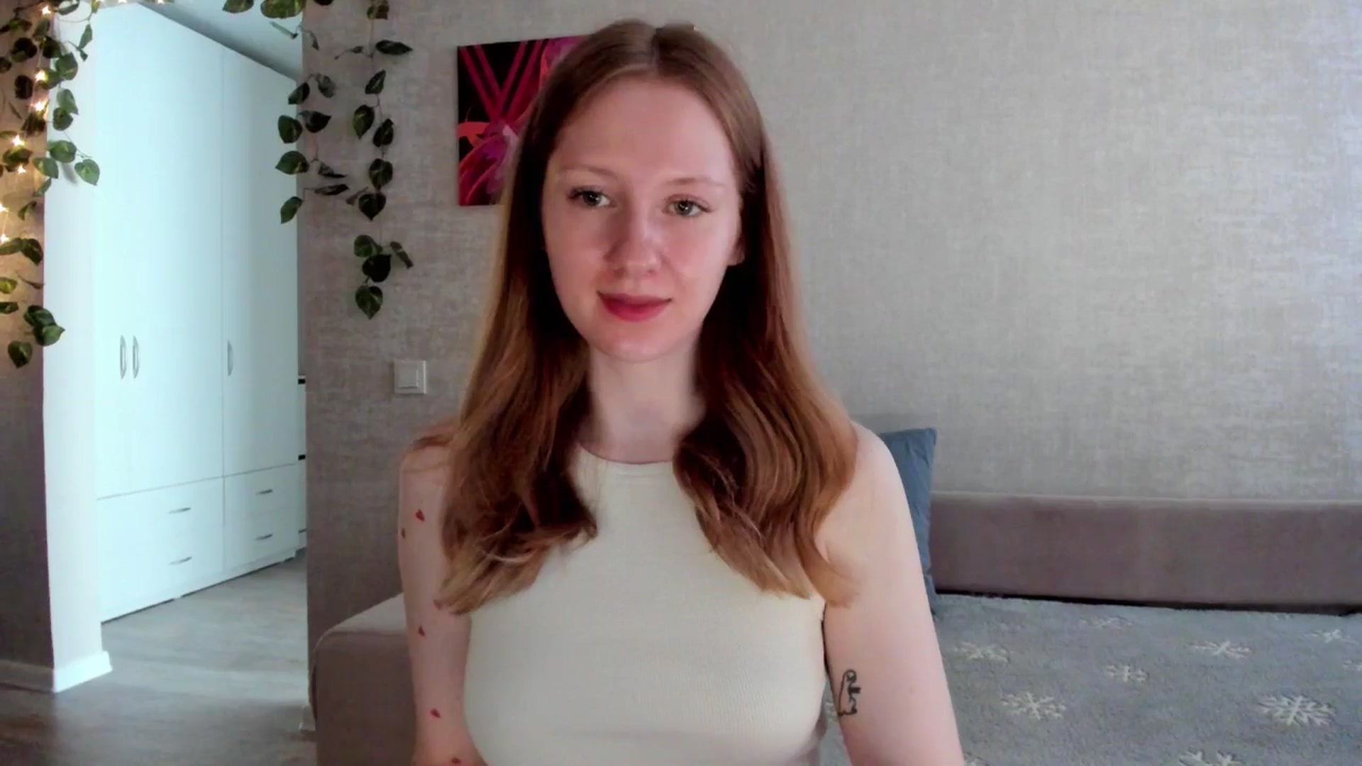 Gallery image thumbnail from girlyAlicey's myfreecams stream on, 07/07/2025, 03:37 image 15 of 20