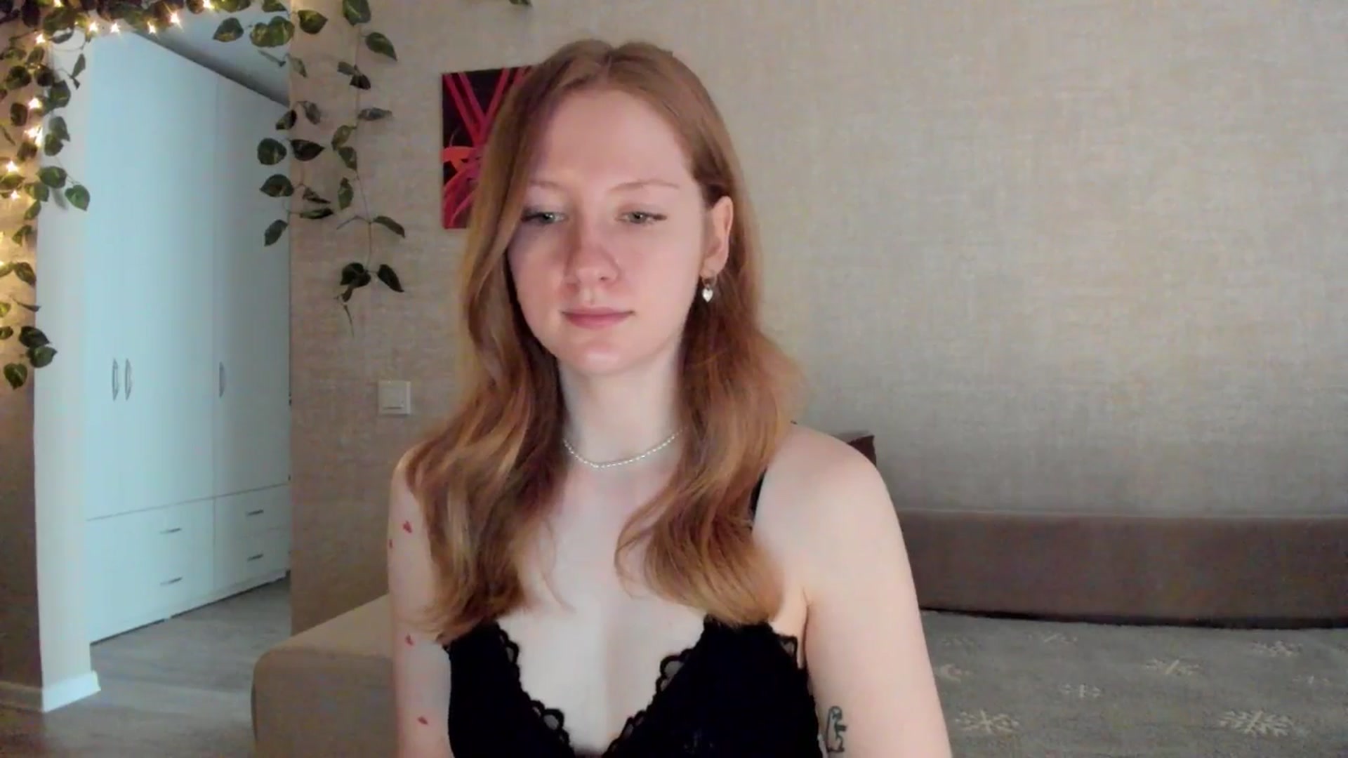 Gallery image thumbnail from girlyAlicey's myfreecams stream on, 07/15/2025, 03:43 image 7 of 20