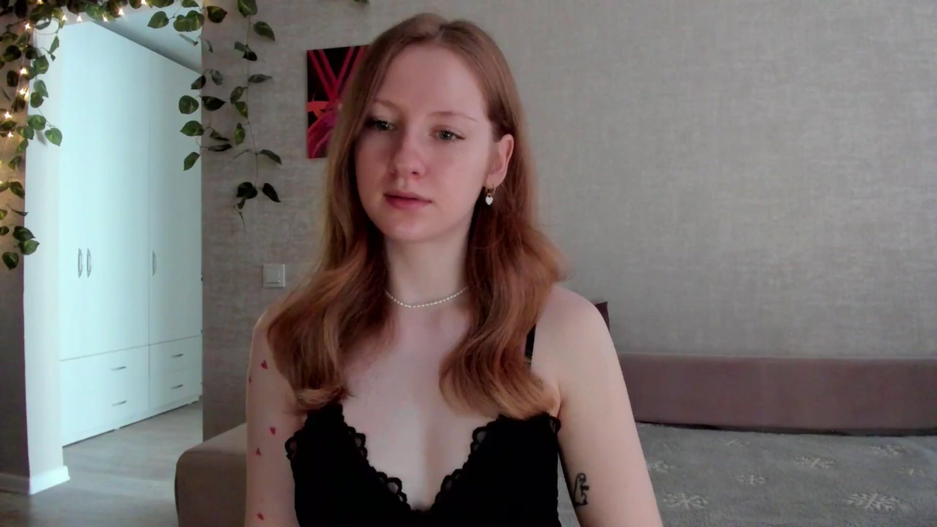 Gallery image thumbnail from girlyAlicey's myfreecams stream on, 07/15/2025, 03:43 image 12 of 20