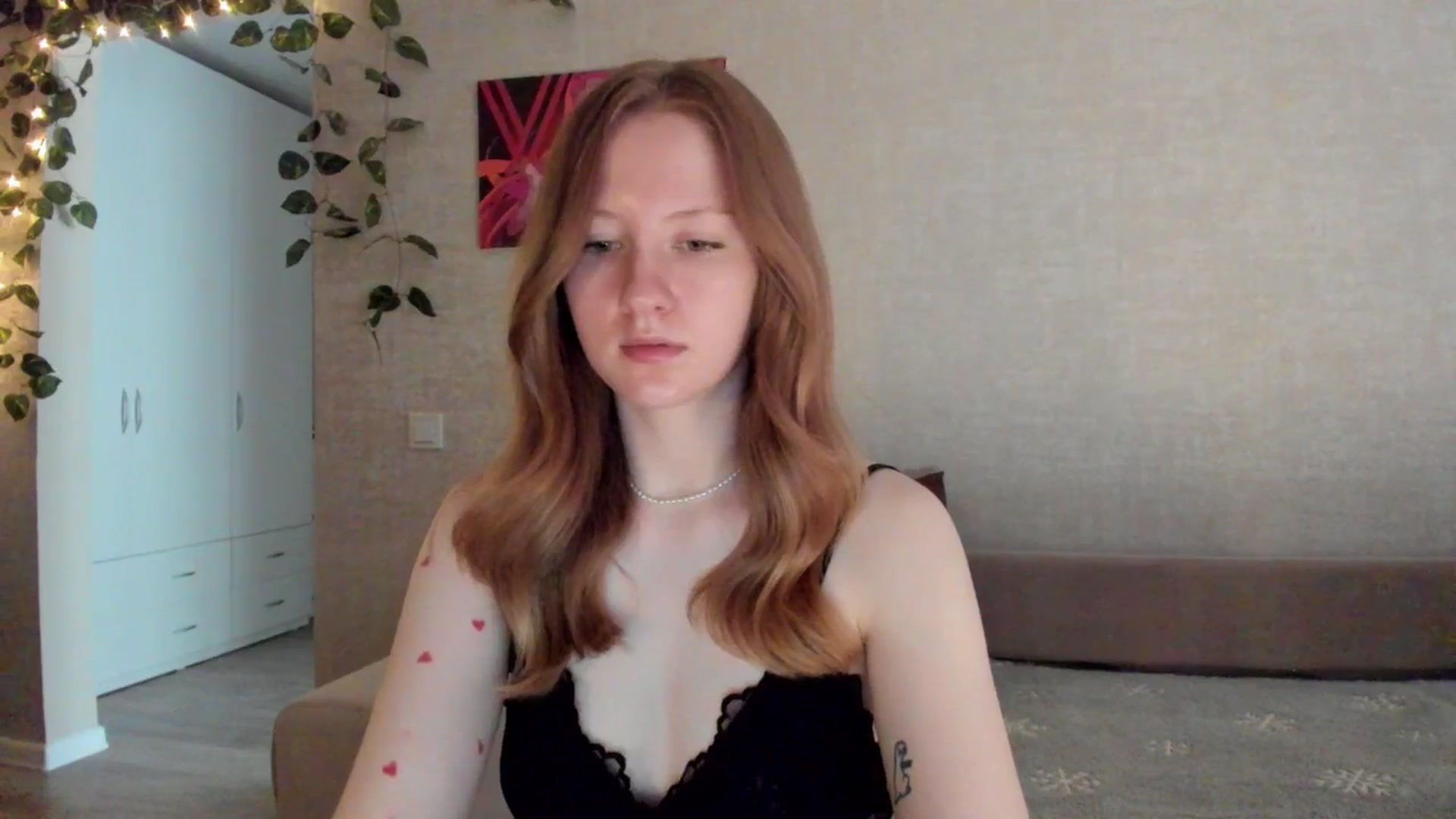 Gallery image thumbnail from girlyAlicey's myfreecams stream on, 07/15/2025, 03:43 image 6 of 20