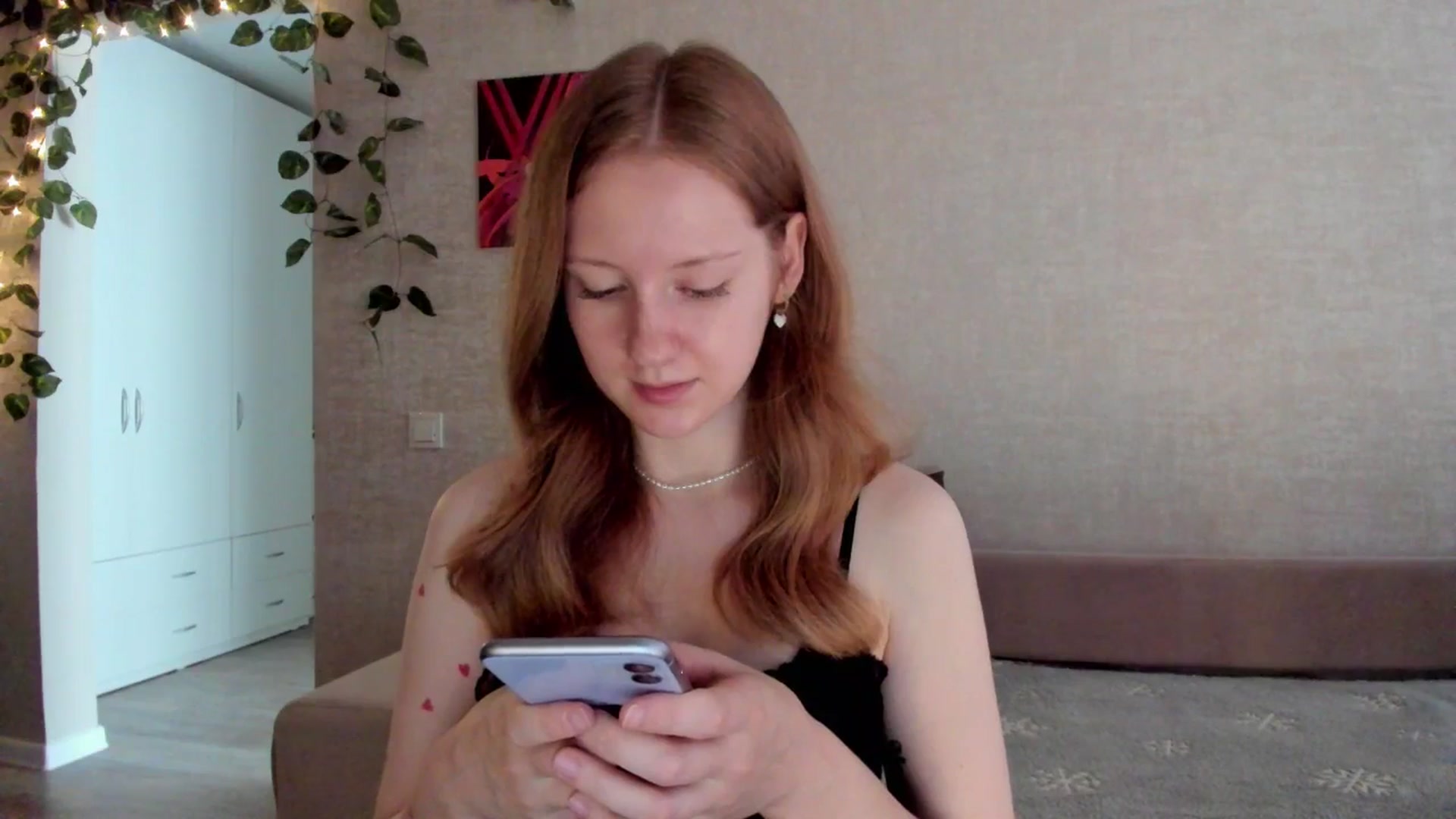 Gallery image thumbnail from girlyAlicey's myfreecams stream on, 07/15/2025, 03:43 image 14 of 20