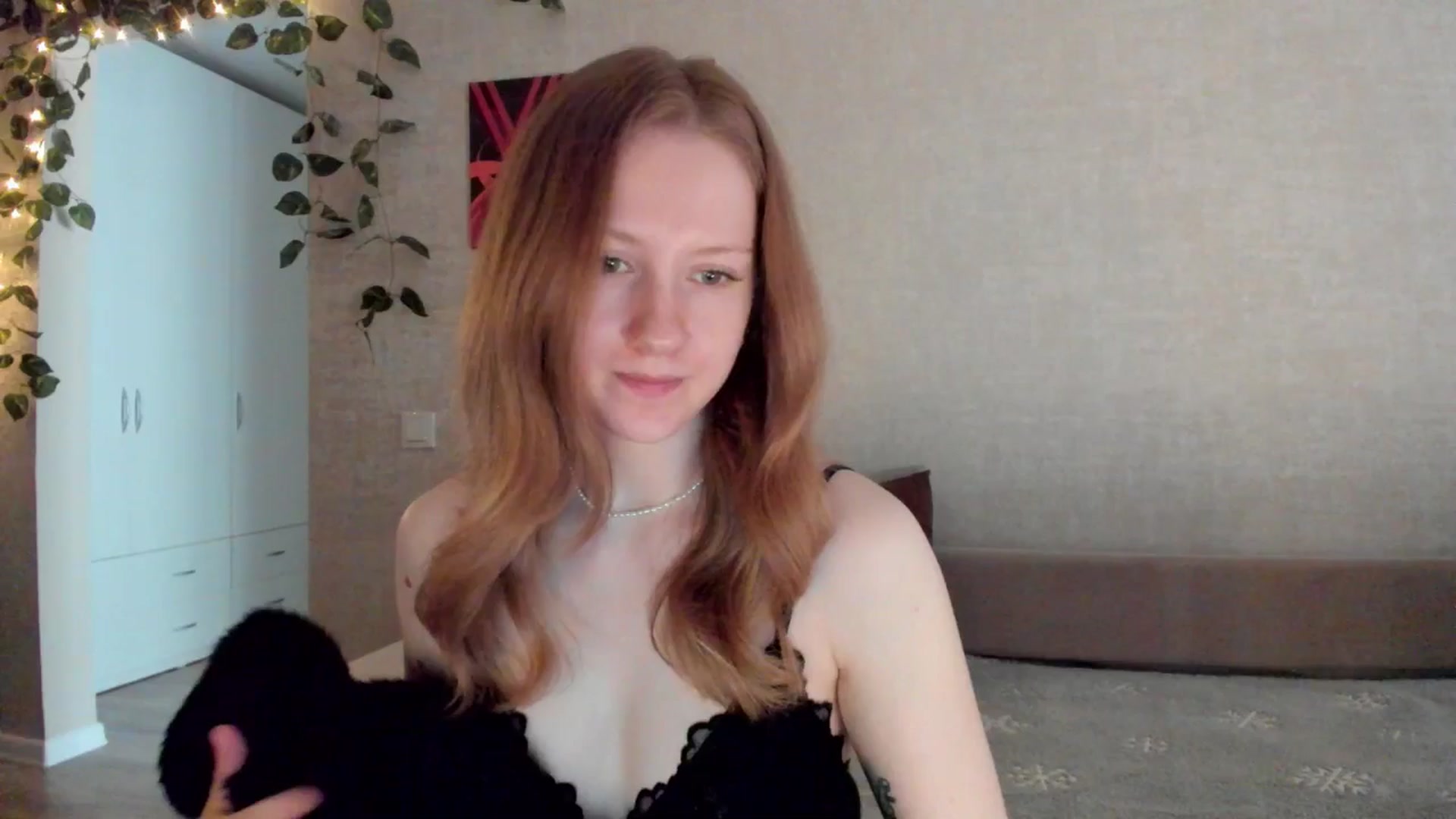 Gallery image thumbnail from girlyAlicey's myfreecams stream on, 07/15/2025, 03:43 image 3 of 20