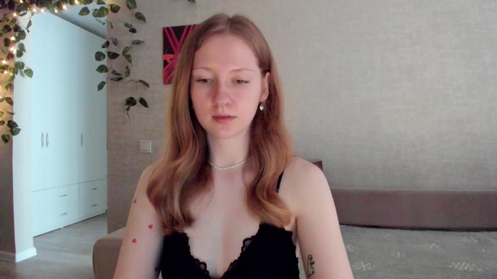 Gallery image thumbnail from girlyAlicey's myfreecams stream on, 07/15/2025, 03:43 image 17 of 20