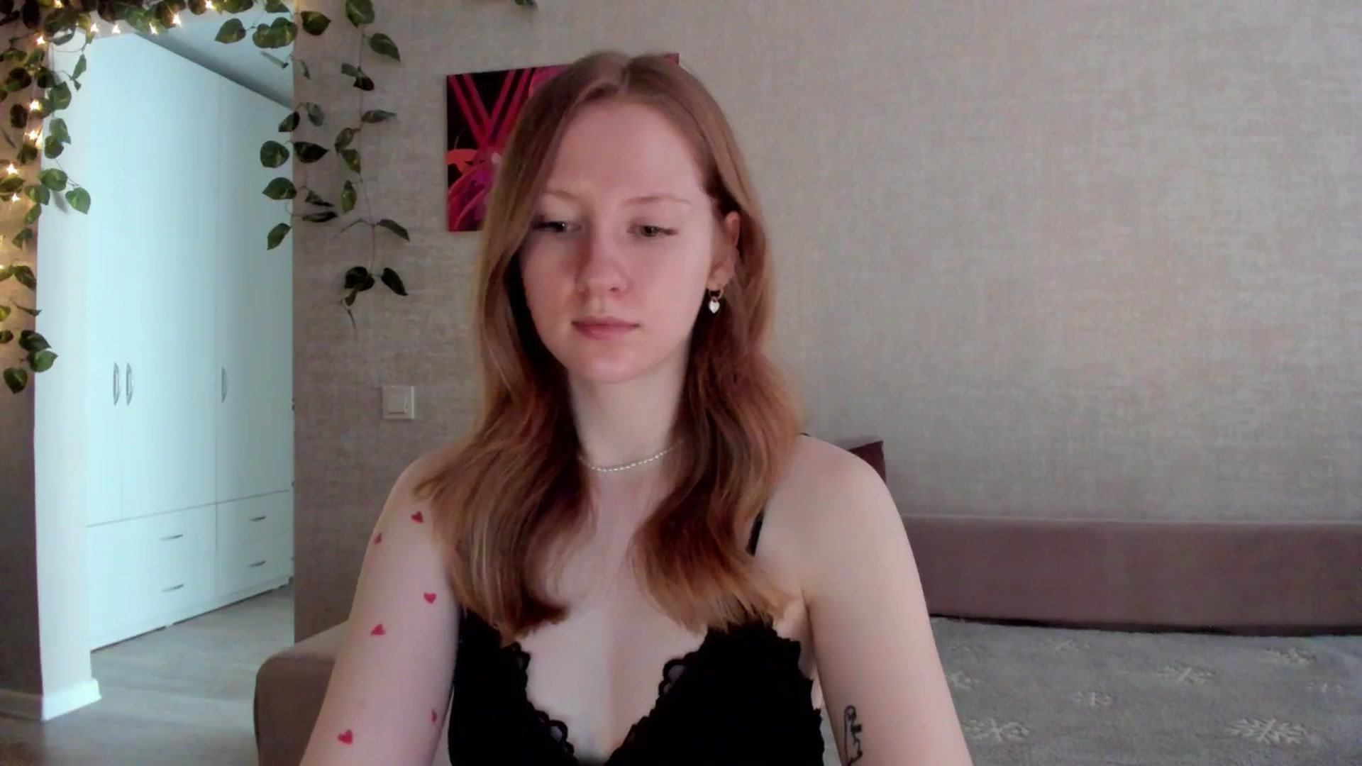 Gallery image thumbnail from girlyAlicey's myfreecams stream on, 07/15/2025, 03:43 image 20 of 20
