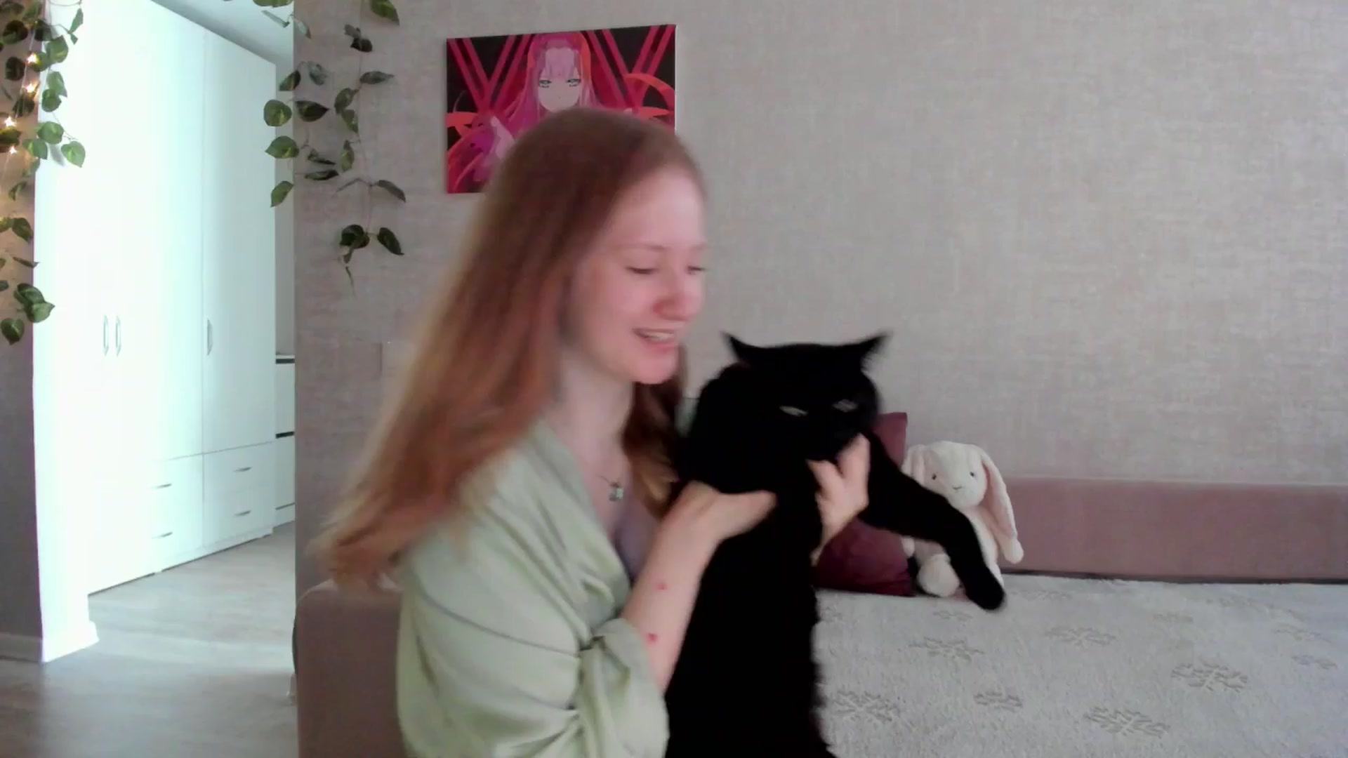 Gallery image thumbnail from girlyAlicey's myfreecams stream on, 07/16/2025, 03:30 image 12 of 20