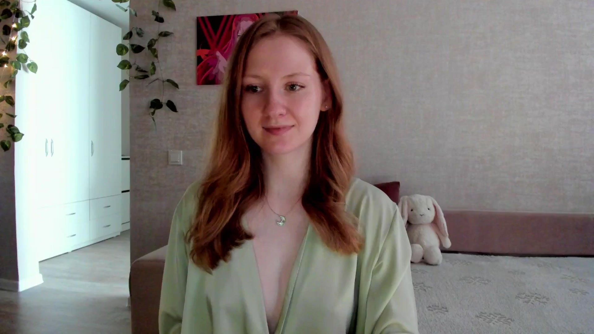 Gallery image thumbnail from girlyAlicey's myfreecams stream on, 07/16/2025, 03:30 image 13 of 20