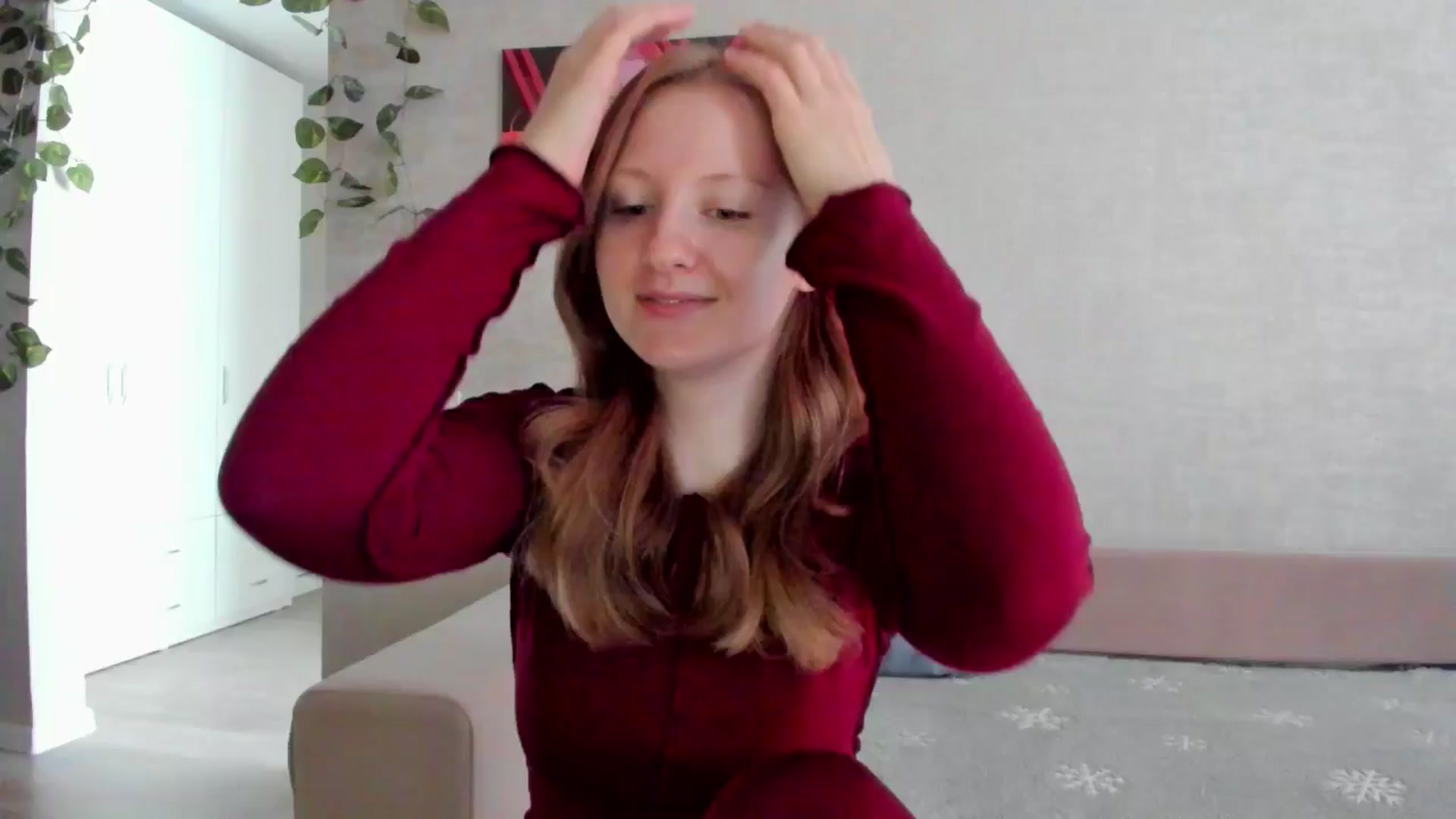 Gallery image thumbnail from girlyAlicey's myfreecams stream on, 07/21/2025, 03:40 image 10 of 20