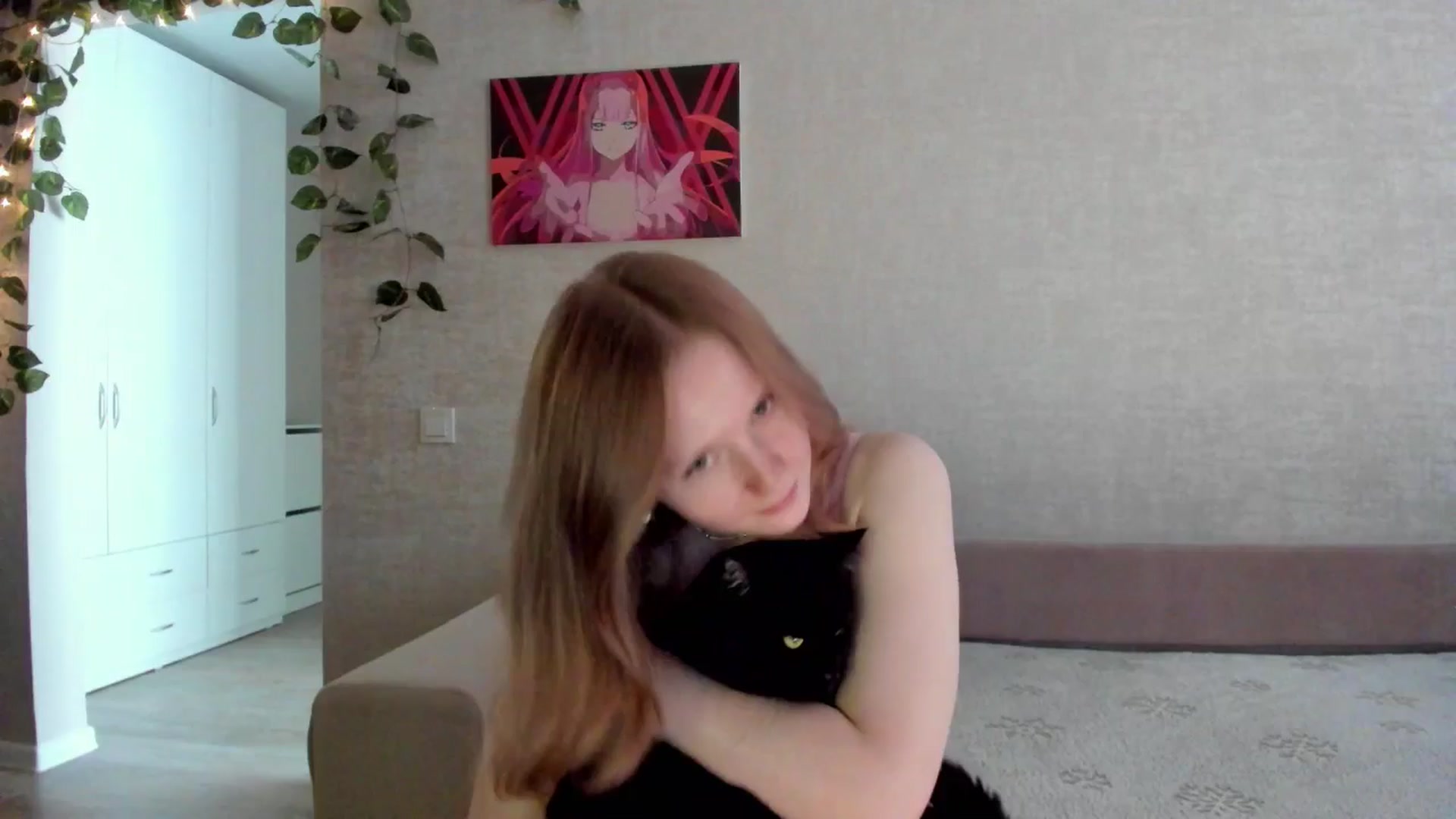 Gallery image thumbnail from girlyAlicey's myfreecams stream on, 07/26/2025, 04:19 image 16 of 20