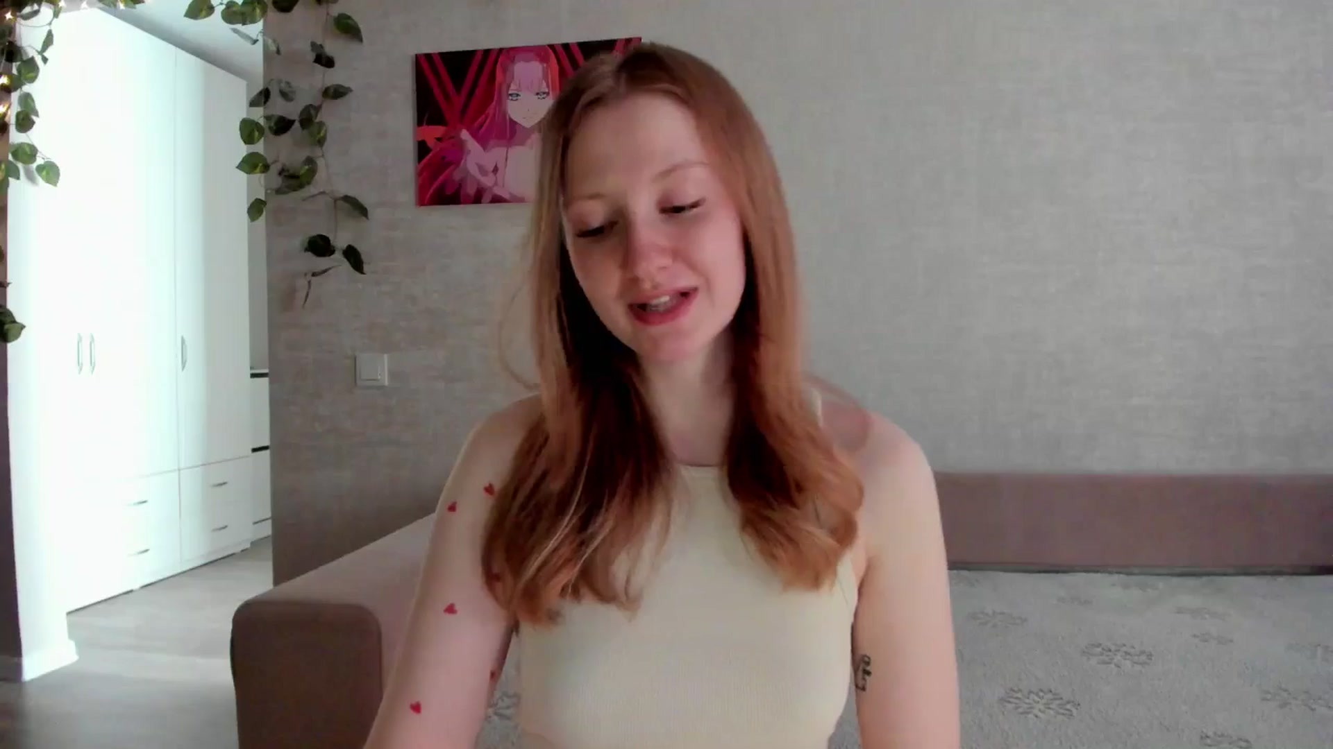 Gallery image thumbnail from girlyAlicey's myfreecams stream on, 08/01/2025, 02:42 image 18 of 20