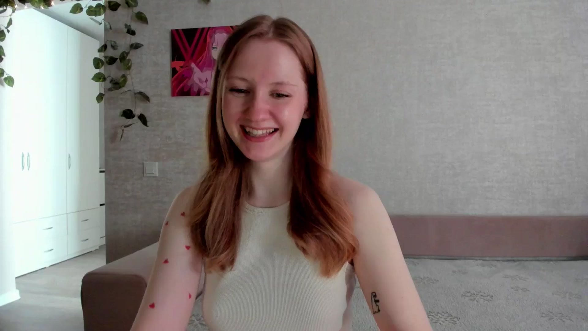 Gallery image thumbnail from girlyAlicey's myfreecams stream on, 08/01/2025, 02:42 image 4 of 20