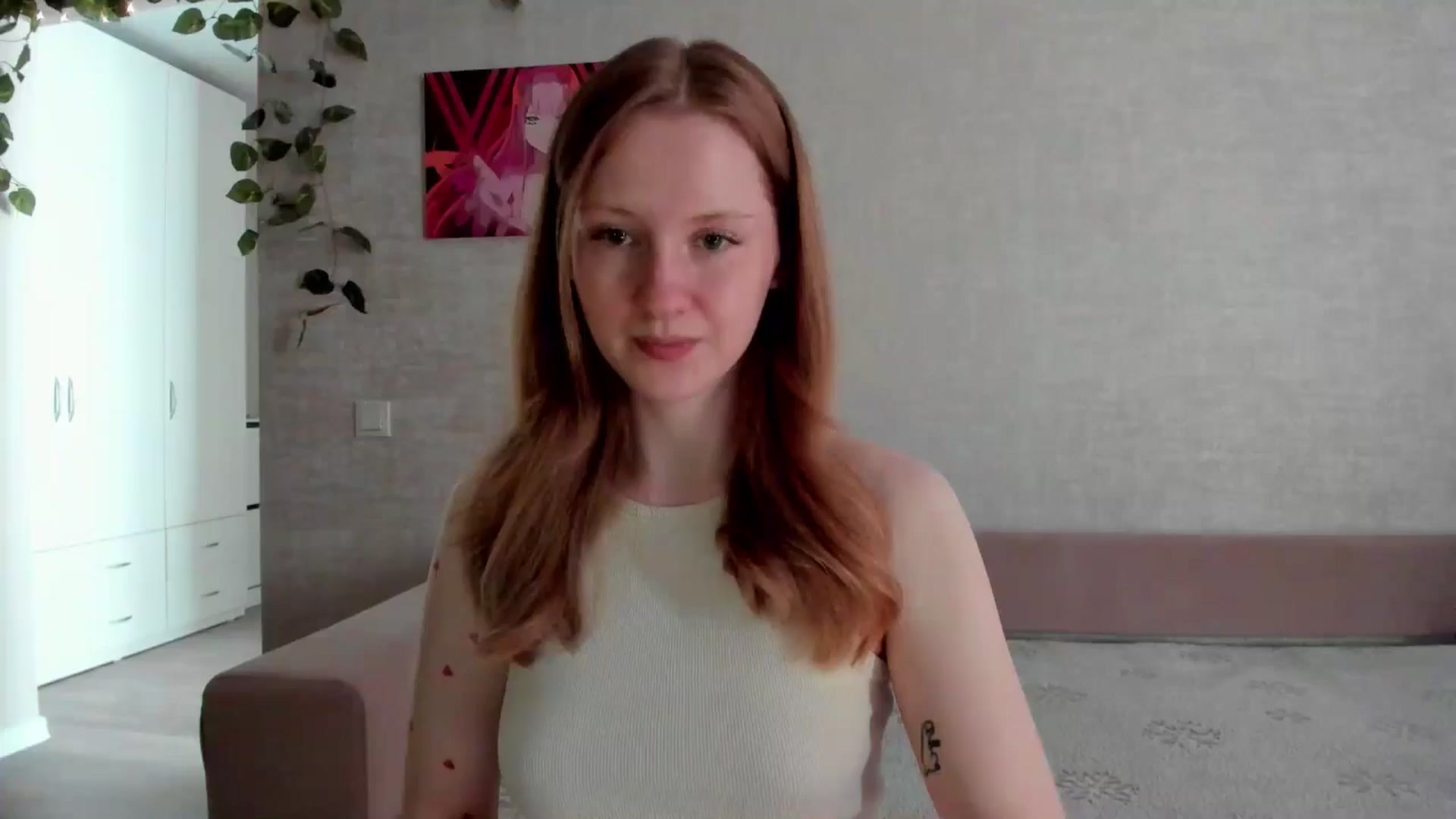 Gallery image thumbnail from girlyAlicey's myfreecams stream on, 08/01/2025, 02:42 image 7 of 20