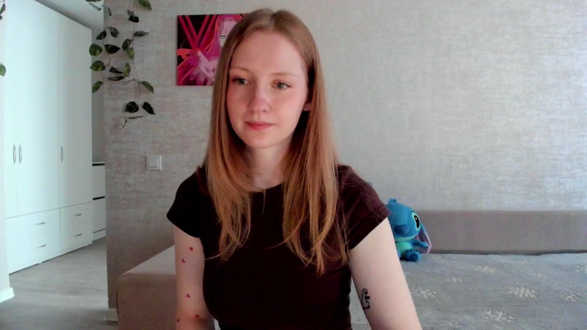 Gallery image thumbnail from girlyAlicey's myfreecams stream on, 08/11/2025, 03:23 image 6 of 20