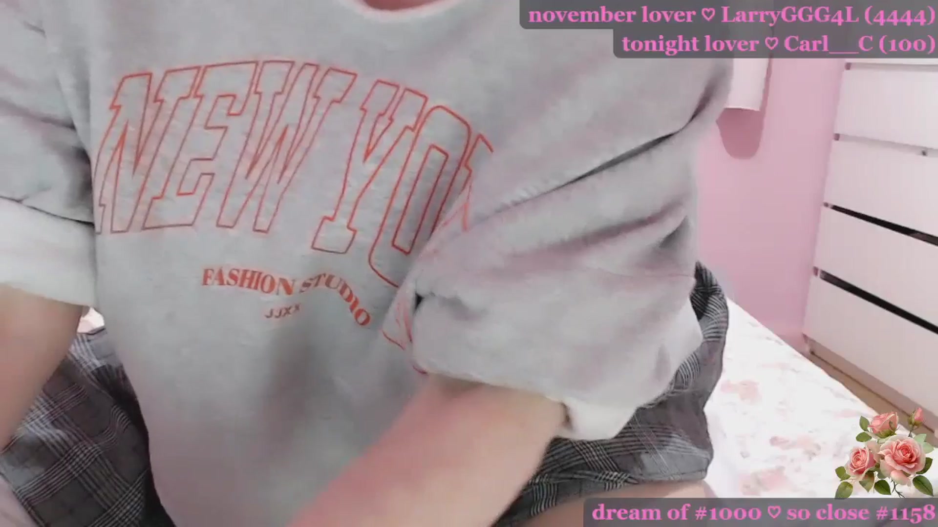 Gallery image thumbnail from girlypop's myfreecams stream on, 11/15/2025, 23:02 image 17 of 20