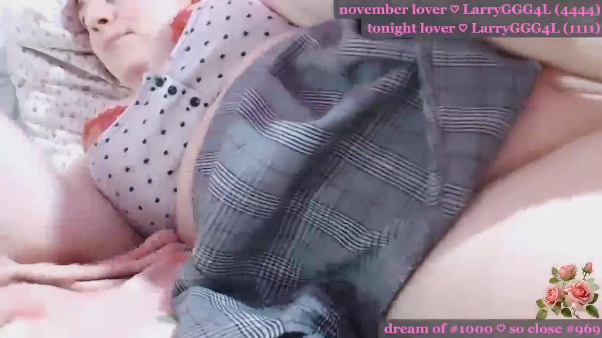 Gallery image thumbnail from girlypop's myfreecams stream on, 11/18/2025, 24:19 image 3 of 20