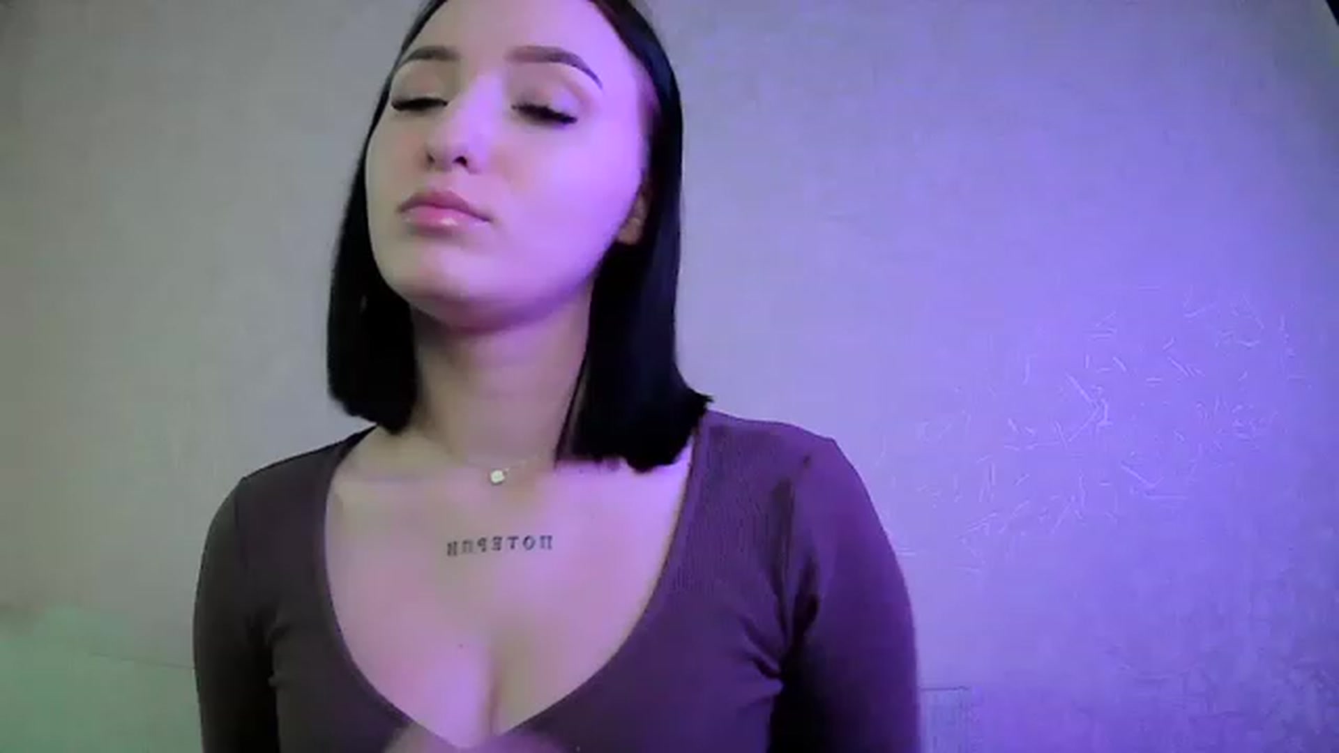 Gallery image thumbnail from givenchy__'s myfreecams stream on, 02/22/2023, 11:50 image 3 of 20