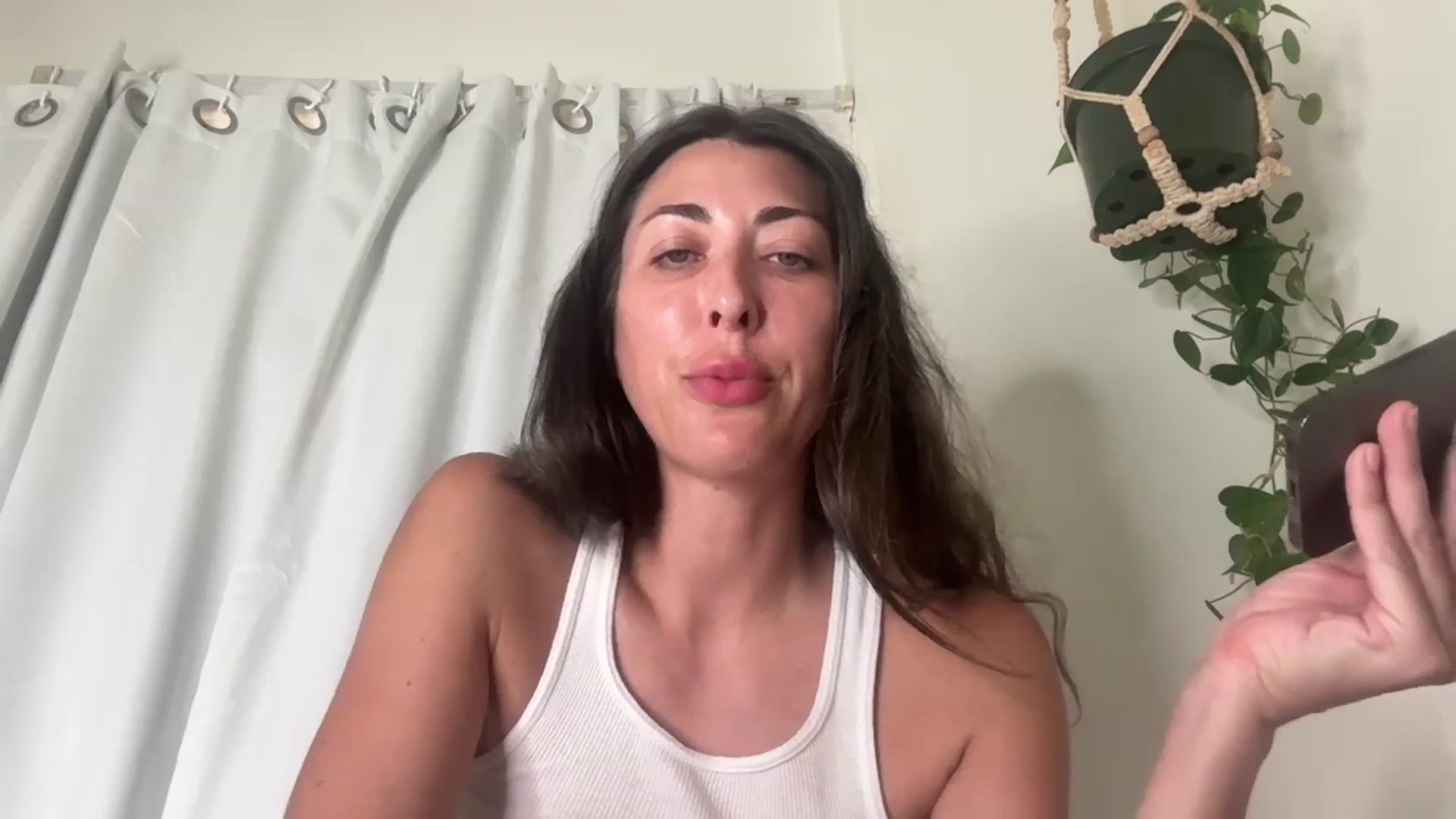 Gallery image thumbnail from goblingoddess's myfreecams stream on, 08/04/2025, 18:53 image 13 of 20