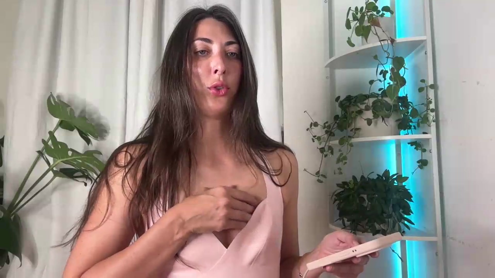 Gallery image thumbnail from goblingoddess's myfreecams stream on, 07/21/2026, 15:20 image 2 of 20