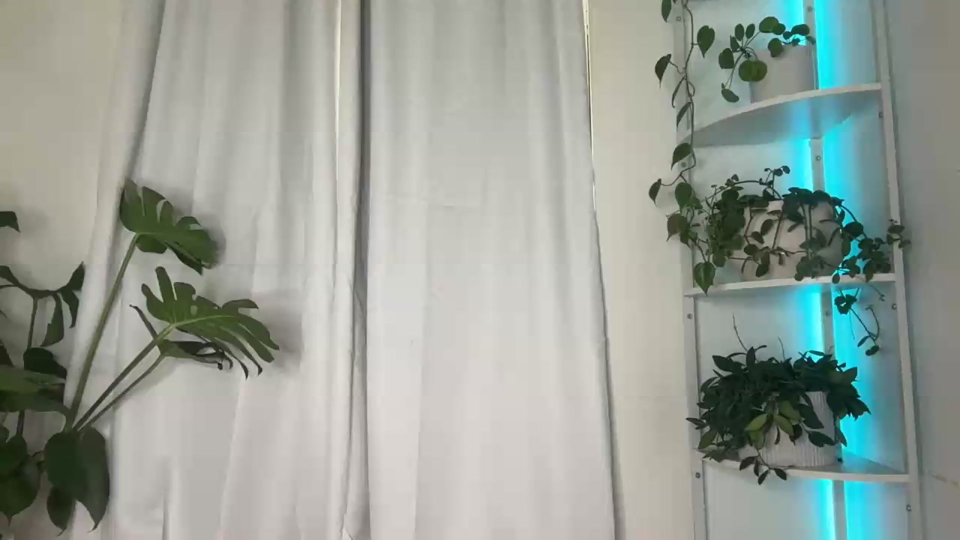 Gallery image thumbnail from goblingoddess's myfreecams stream on, 07/23/2026, 15:44 image 18 of 20