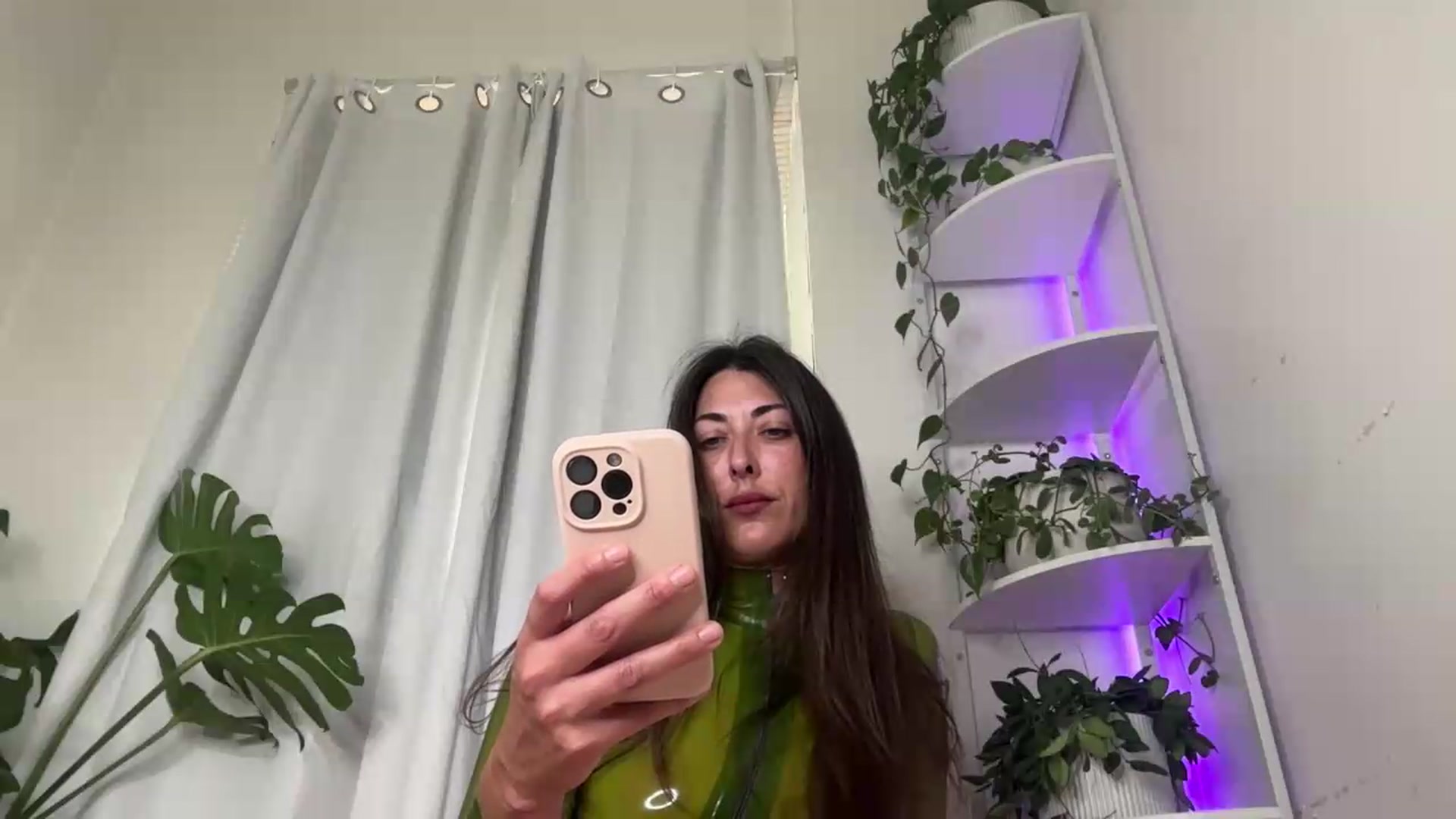 Gallery image thumbnail from goblingoddess's myfreecams stream on, 07/23/2026, 17:23 image 6 of 20