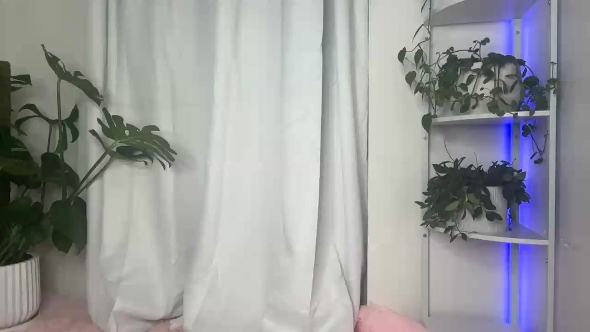 Gallery image thumbnail from goblingoddess's myfreecams stream on, 07/27/2026, 14:33 image 1 of 20