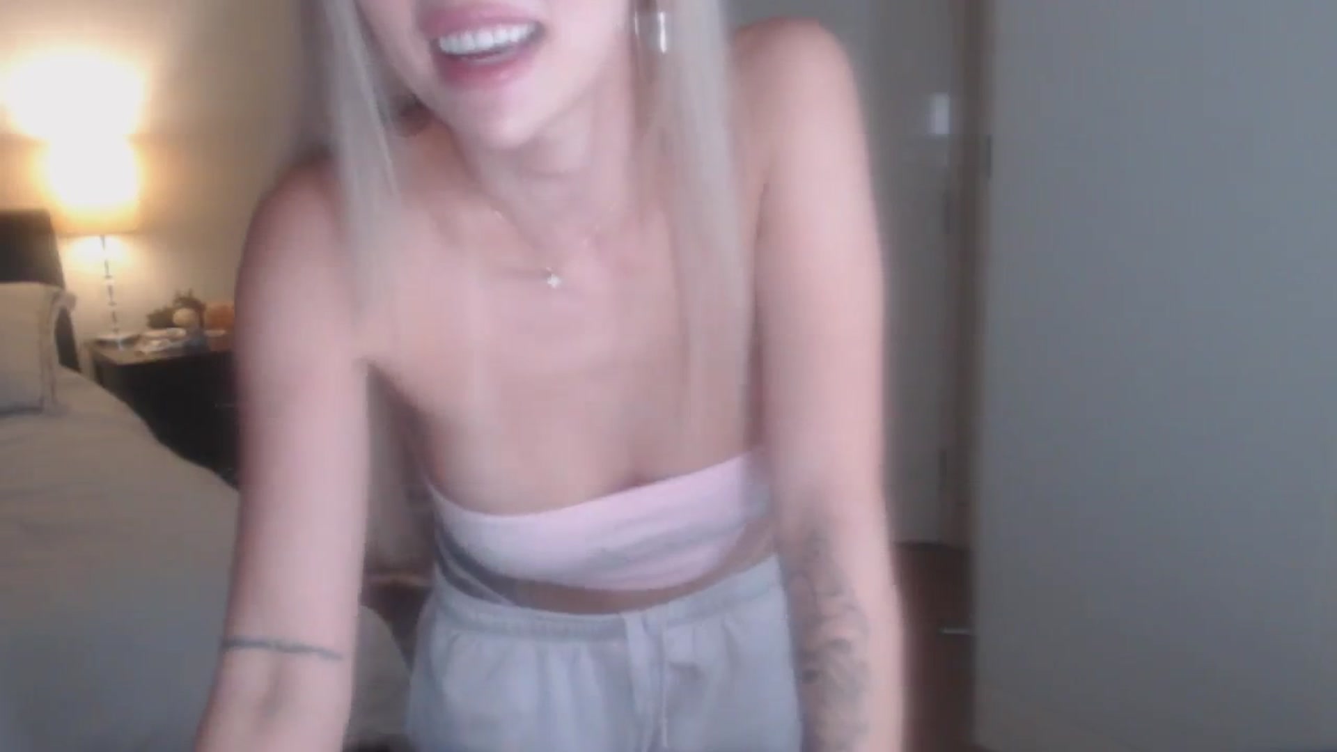 Gallery image thumbnail from goddessK1RA's myfreecams stream on, 11/08/2025, 07:11 image 11 of 20