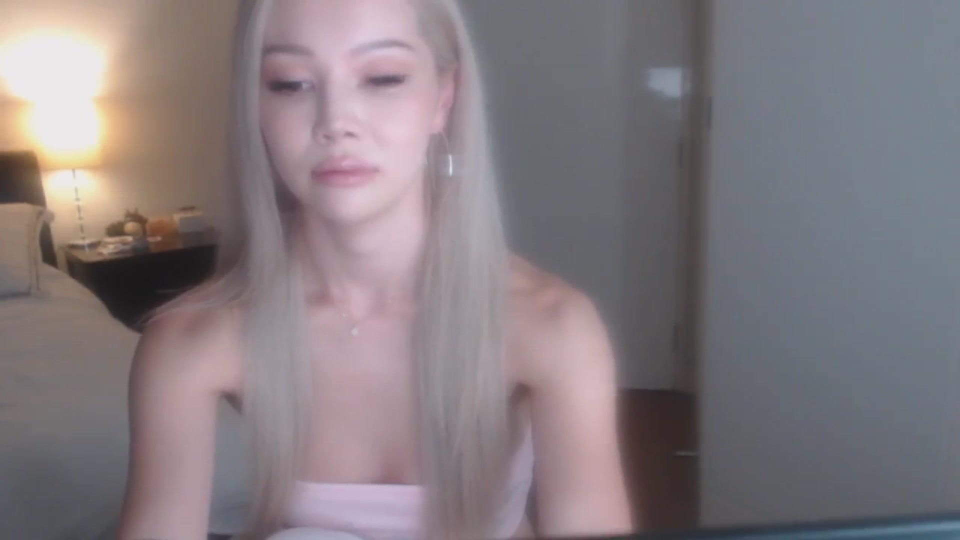 Gallery image thumbnail from goddessK1RA's myfreecams stream on, 11/08/2025, 07:11 image 12 of 20