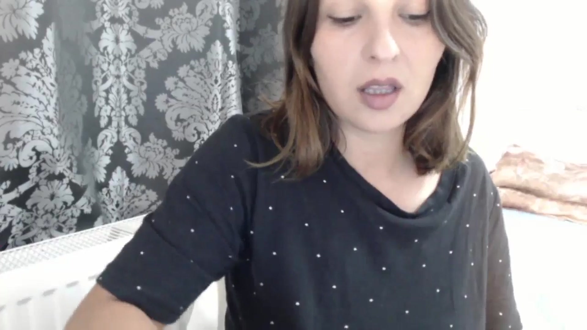 Gallery image thumbnail from goddessMMM's myfreecams stream on, 11/12/2024, 16:04 image 12 of 20