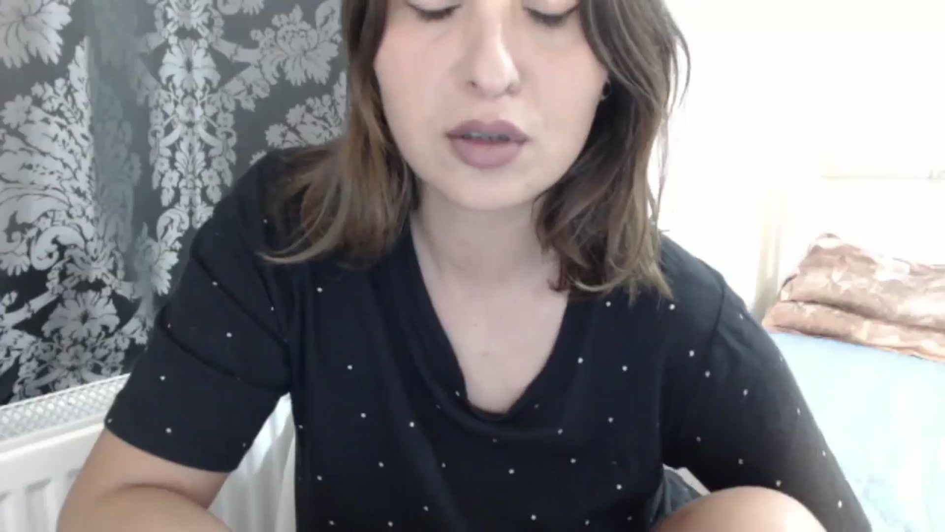 Gallery image thumbnail from goddessMMM's myfreecams stream on, 11/12/2024, 16:04 image 10 of 20