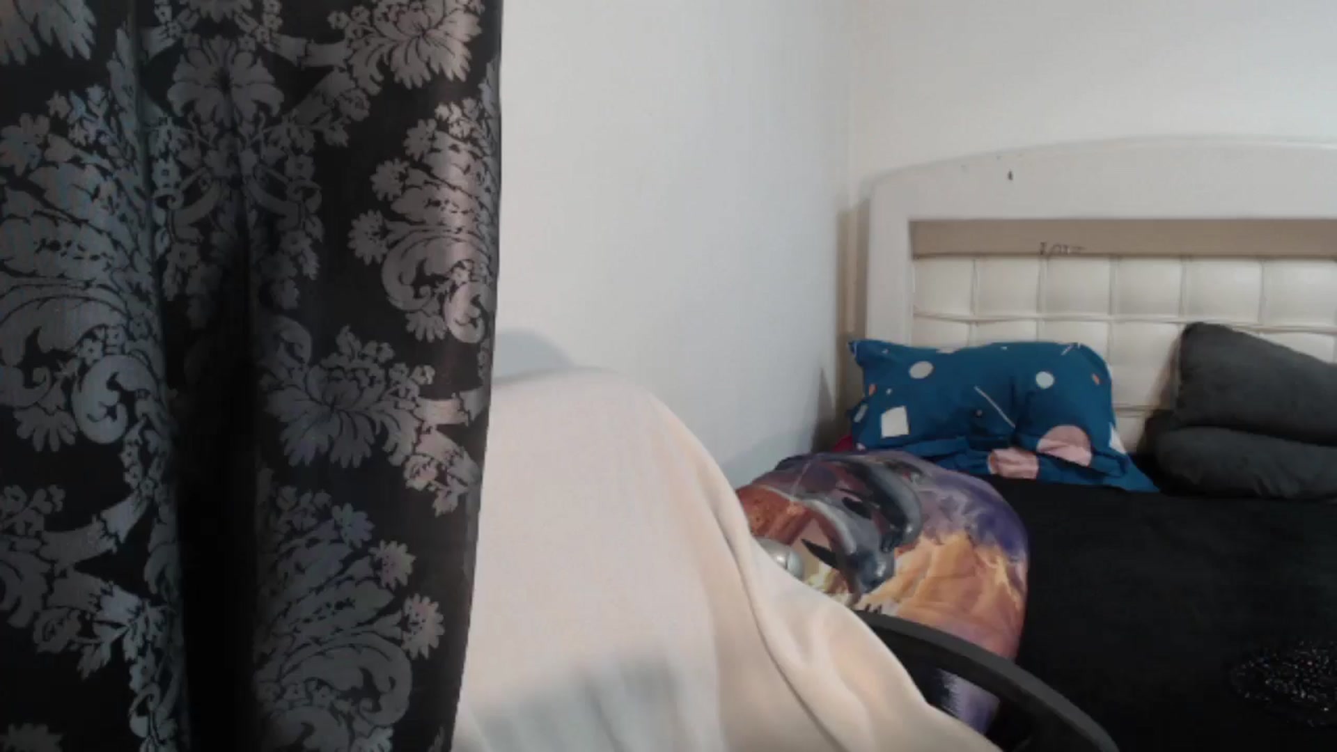 Gallery image thumbnail from goddessMMM's myfreecams stream on, 12/31/2024, 11:44 image 10 of 20