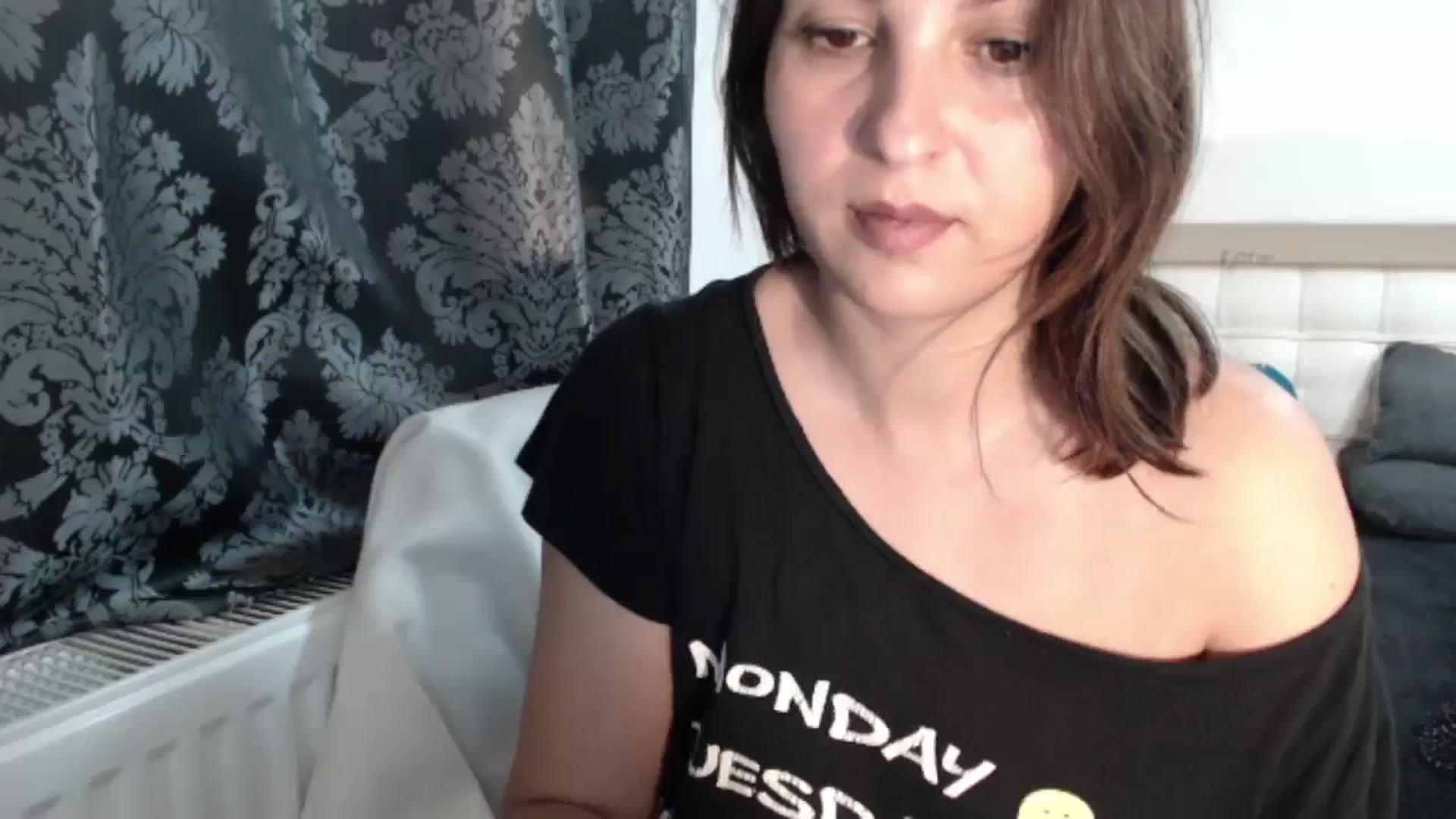 Gallery image thumbnail from goddessMMM's myfreecams stream on, 12/31/2024, 11:44 image 13 of 20