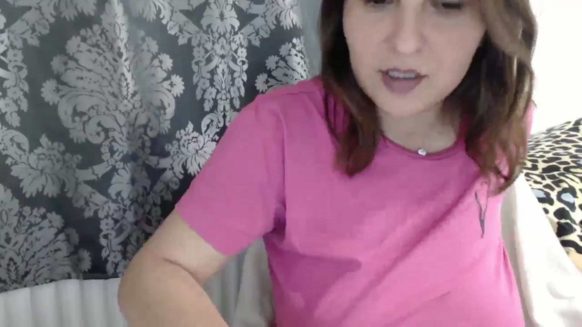 Gallery image thumbnail from goddessMMM's myfreecams stream on, 03/12/2025, 21:18 image 16 of 20