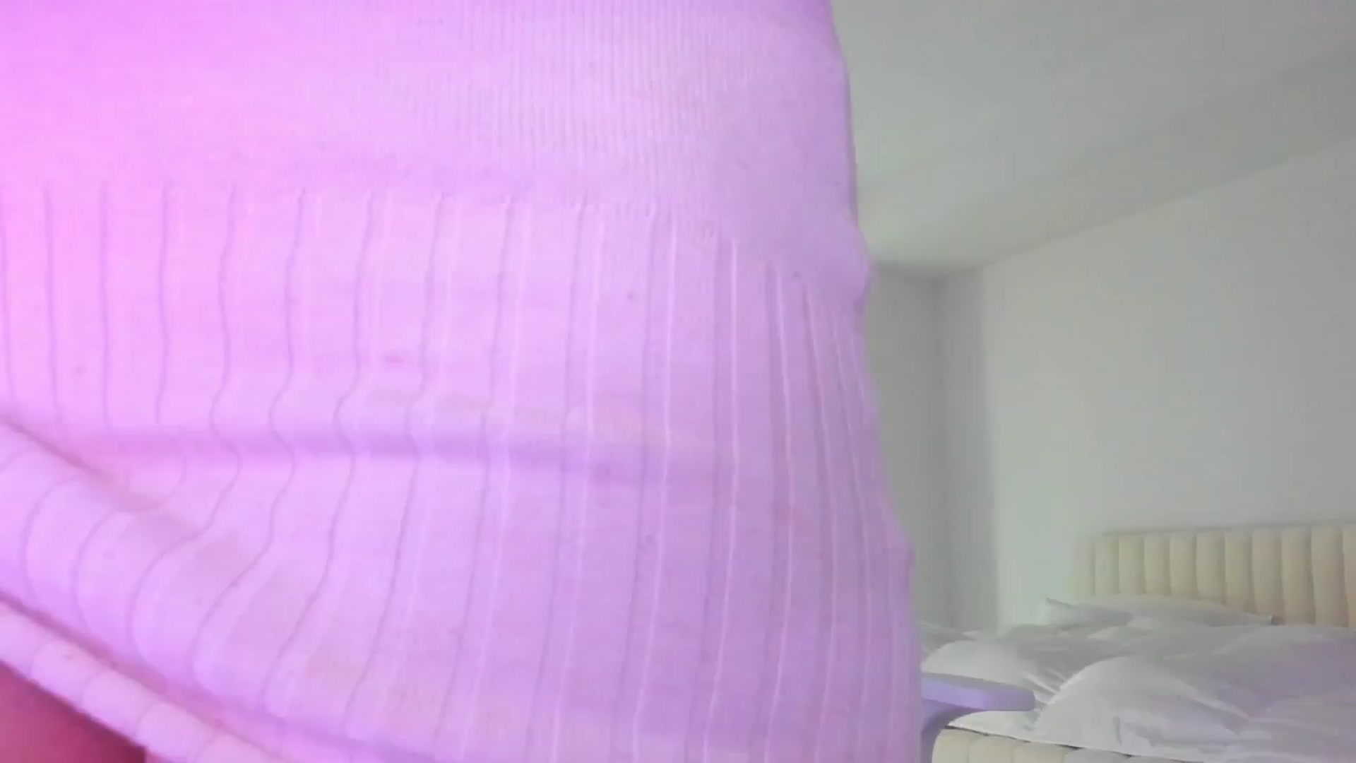 Gallery image thumbnail from goddessccleo's myfreecams stream on, 08/14/2024, 01:16 image 13 of 20